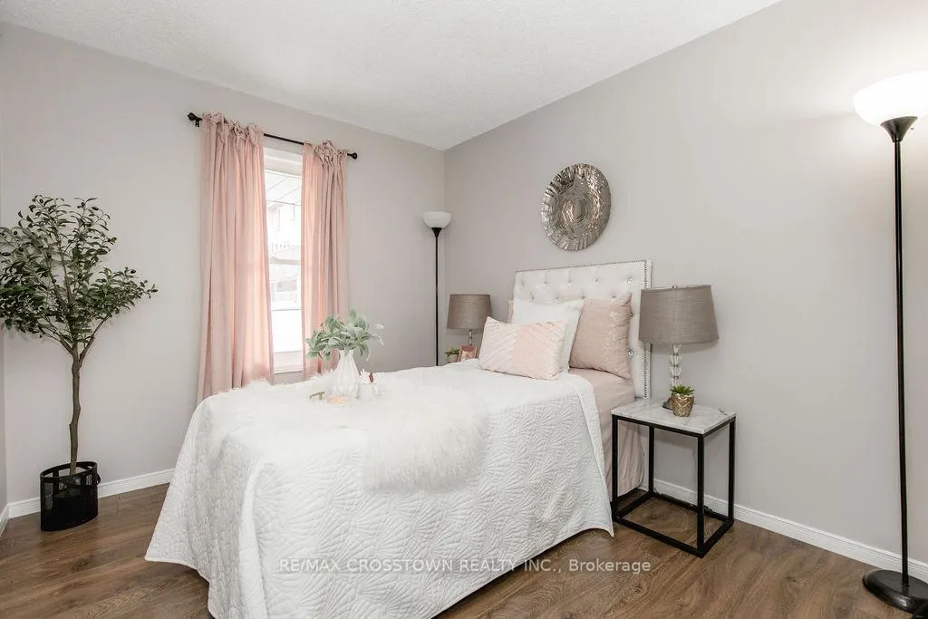 Photo 28 of Unit 8, 119 D'Ambrosio Drive, Barrie, Painswick North — HOMEH