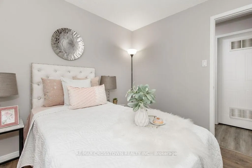 Photo 30 of Unit 8, 119 D'Ambrosio Drive, Barrie, Painswick North — HOMEH