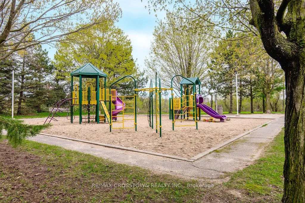 Photo 42 of Unit 8, 119 D'Ambrosio Drive, Barrie, Painswick North — HOMEH