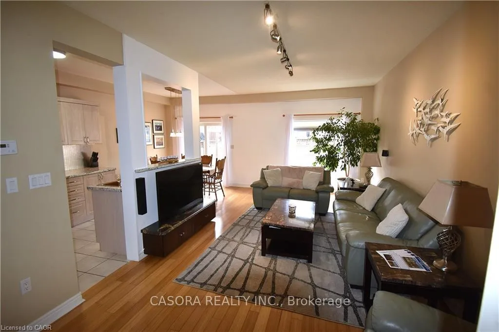 Photo 5 of Unit 9, 2229 Walkers Line, Burlington, Headon — HOMEH