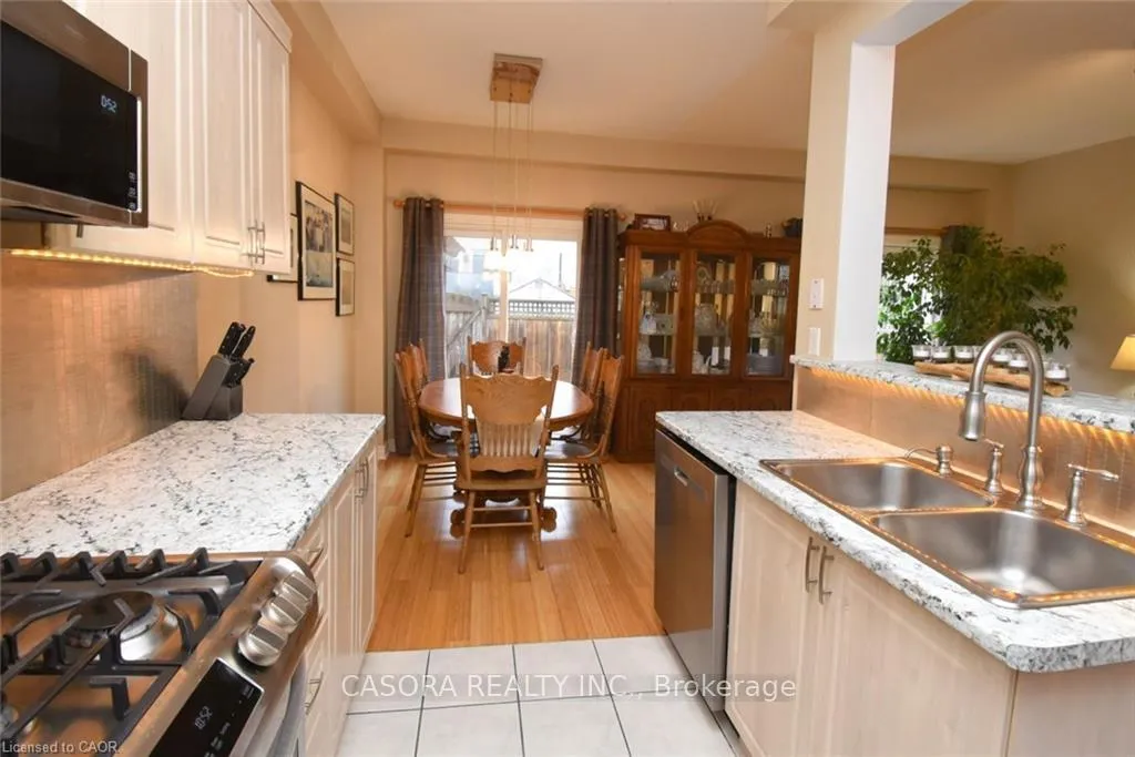 Photo 7 of Unit 9, 2229 Walkers Line, Burlington, Headon — HOMEH