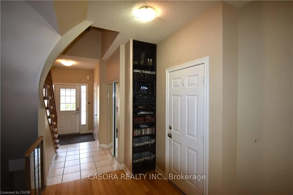 Photo 13 of Unit 9, 2229 Walkers Line, Burlington, Headon — HOMEH