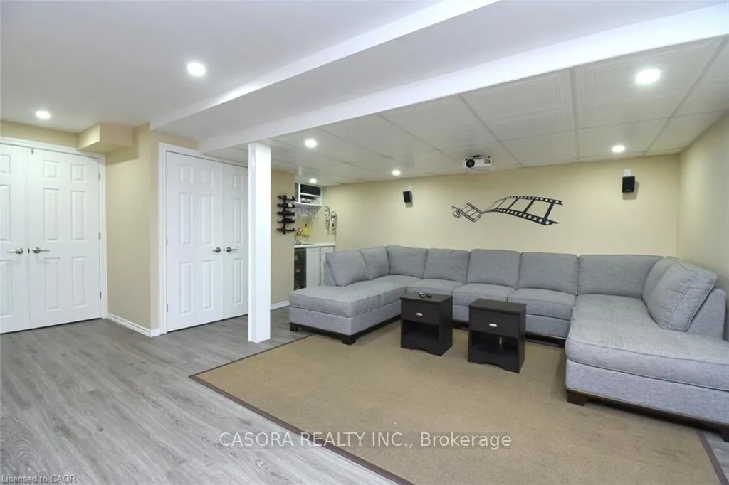 Photo 34 of Unit 9, 2229 Walkers Line, Burlington, Headon — HOMEH