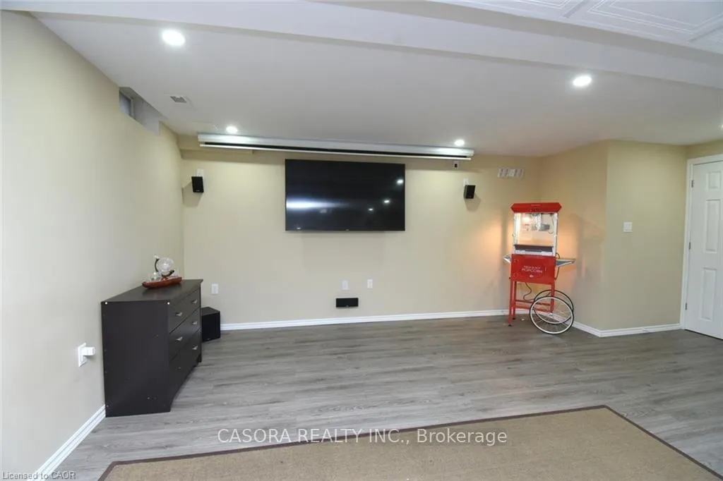 Photo 37 of Unit 9, 2229 Walkers Line, Burlington, Headon — HOMEH