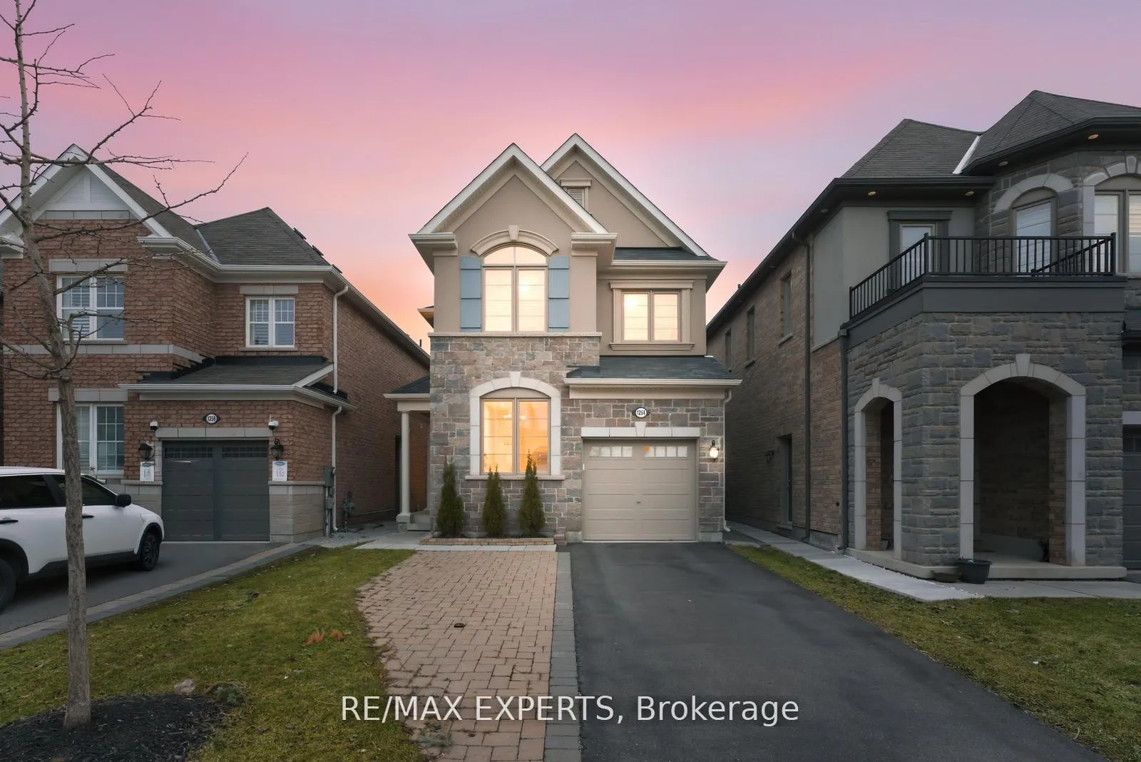 Photo 1 of 1254 Sweetfern Crescent, Milton, Cobban — HOMEH