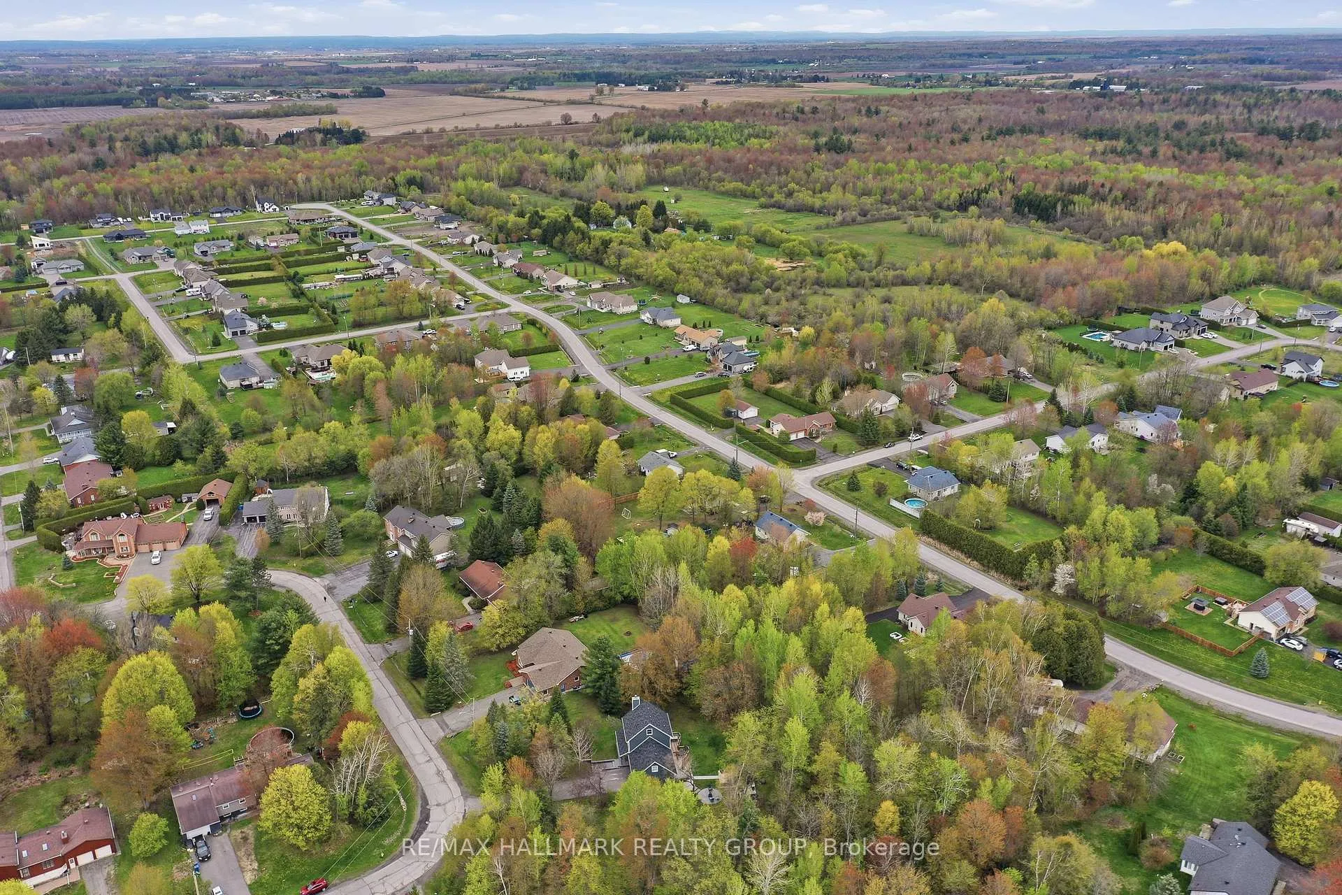 Photo 40 of 2039 Onyx Street, Ottawa, Vars Village — HOMEH