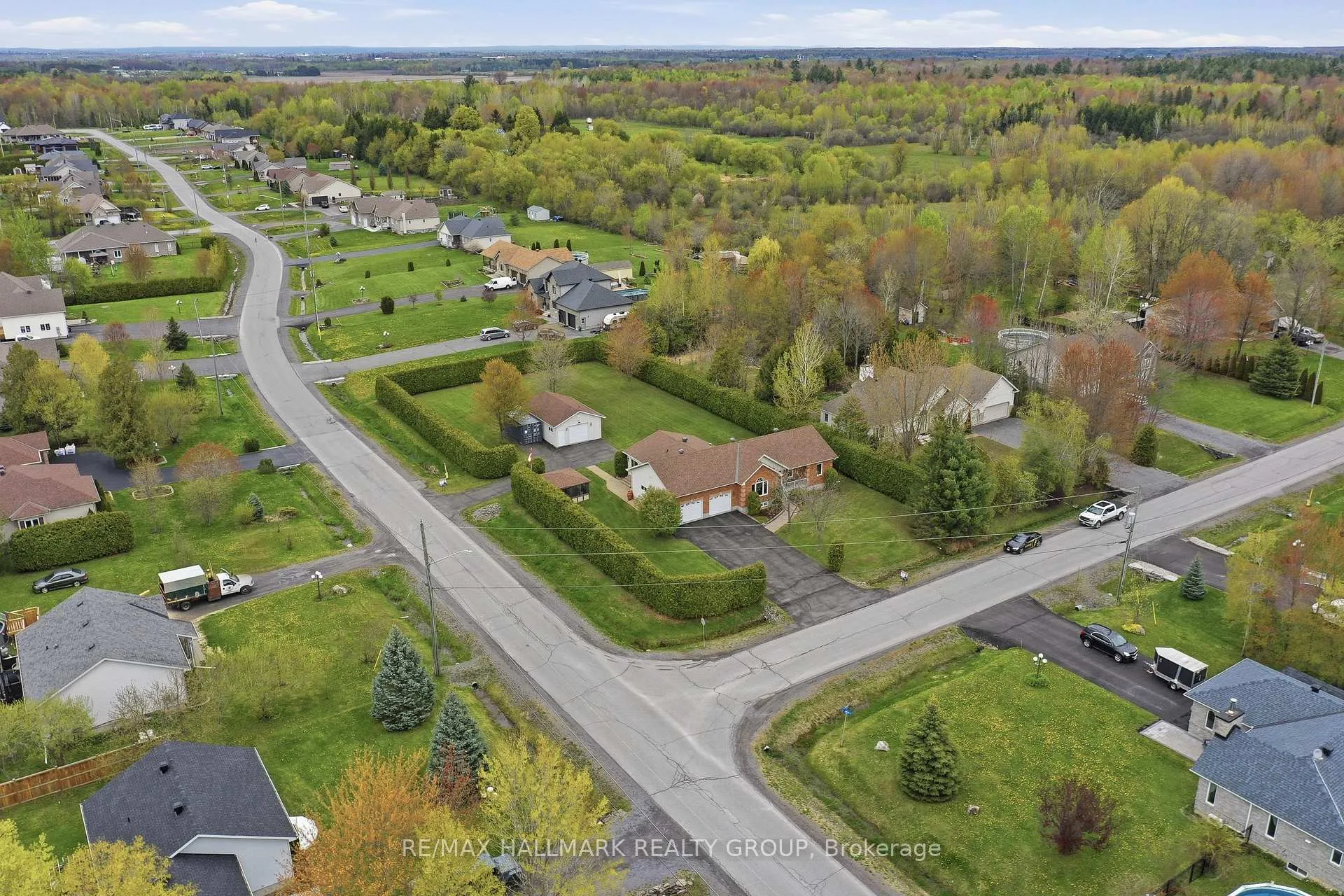 Photo 41 of 2039 Onyx Street, Ottawa, Vars Village — HOMEH