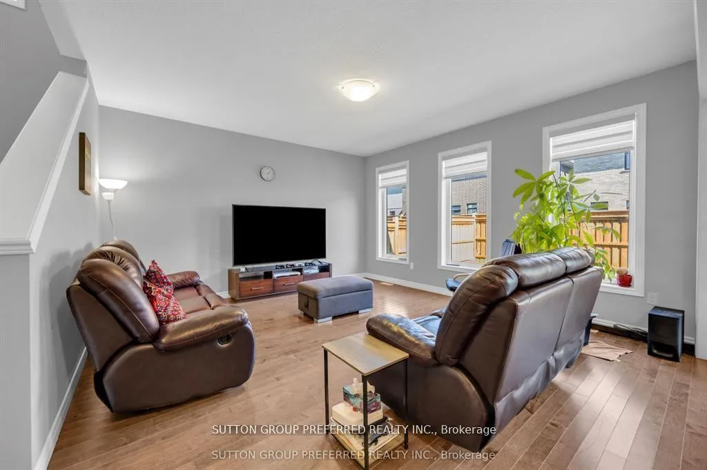 Photo 12 of 59 Spachman Street, Kitchener — HOMEH