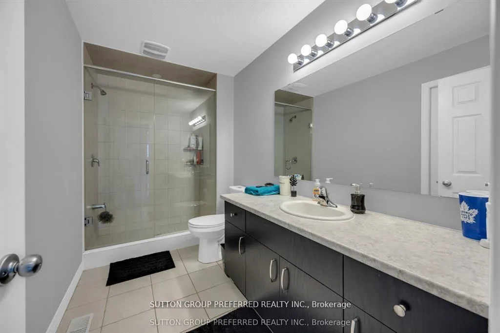 Photo 34 of 59 Spachman Street, Kitchener — HOMEH