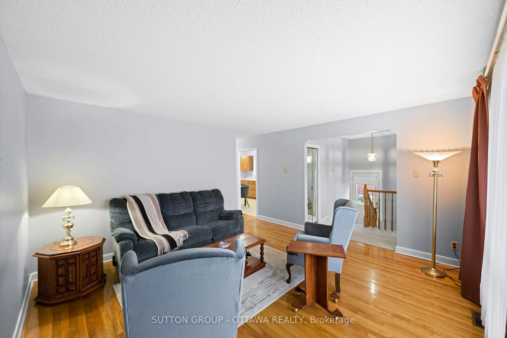 Photo 5 of 624 Mutual Street, Ottawa, Castle Heights/Rideau High — HOMEH