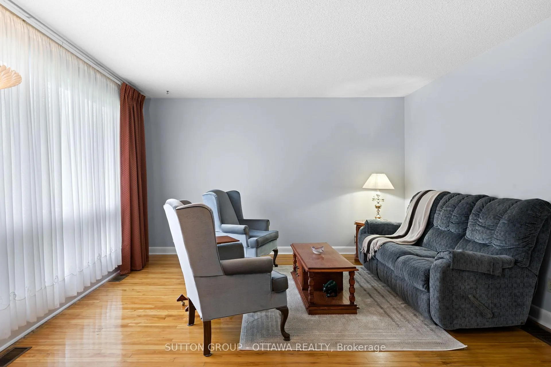 Photo 7 of 624 Mutual Street, Ottawa, Castle Heights/Rideau High — HOMEH