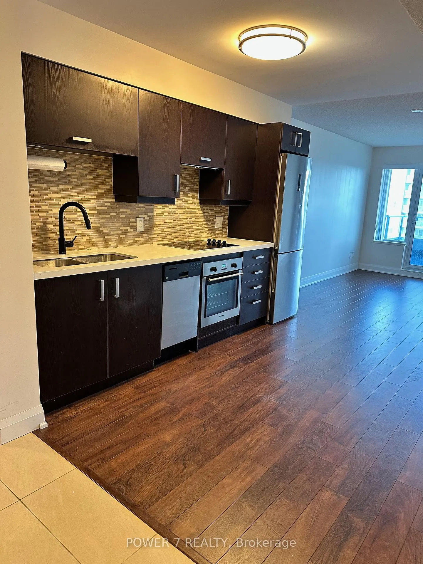 Photo 7 of Unit 1703, 18 Uptown Drive, Markham, Unionville — HOMEH
