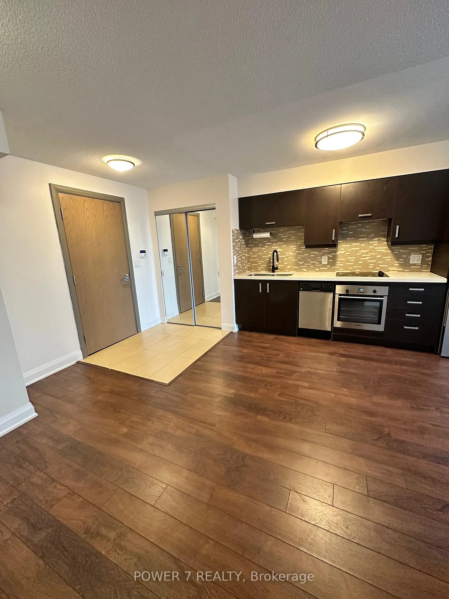 Photo 9 of Unit 1703, 18 Uptown Drive, Markham, Unionville — HOMEH