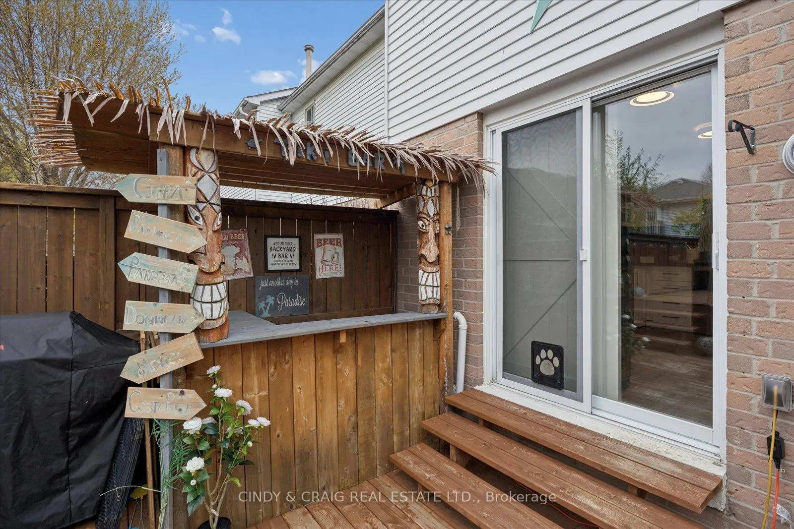 Photo 17 of 31 Hillhurst Crescent, Clarington, Courtice — HOMEH