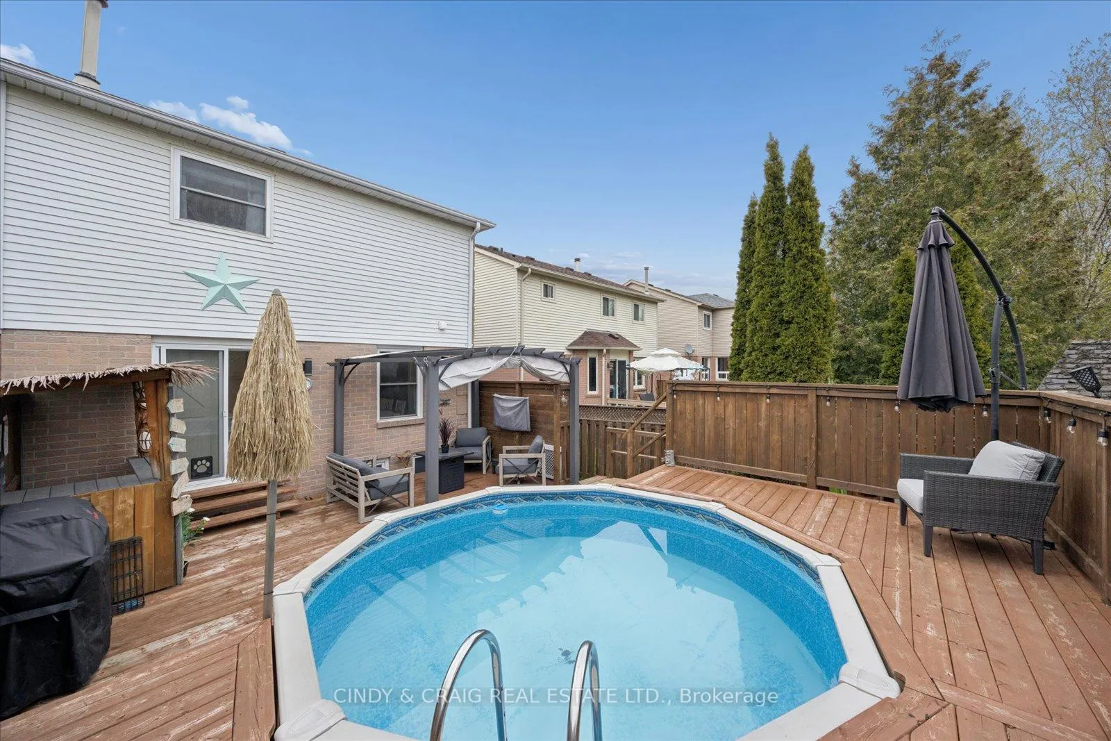 Photo 20 of 31 Hillhurst Crescent, Clarington, Courtice — HOMEH