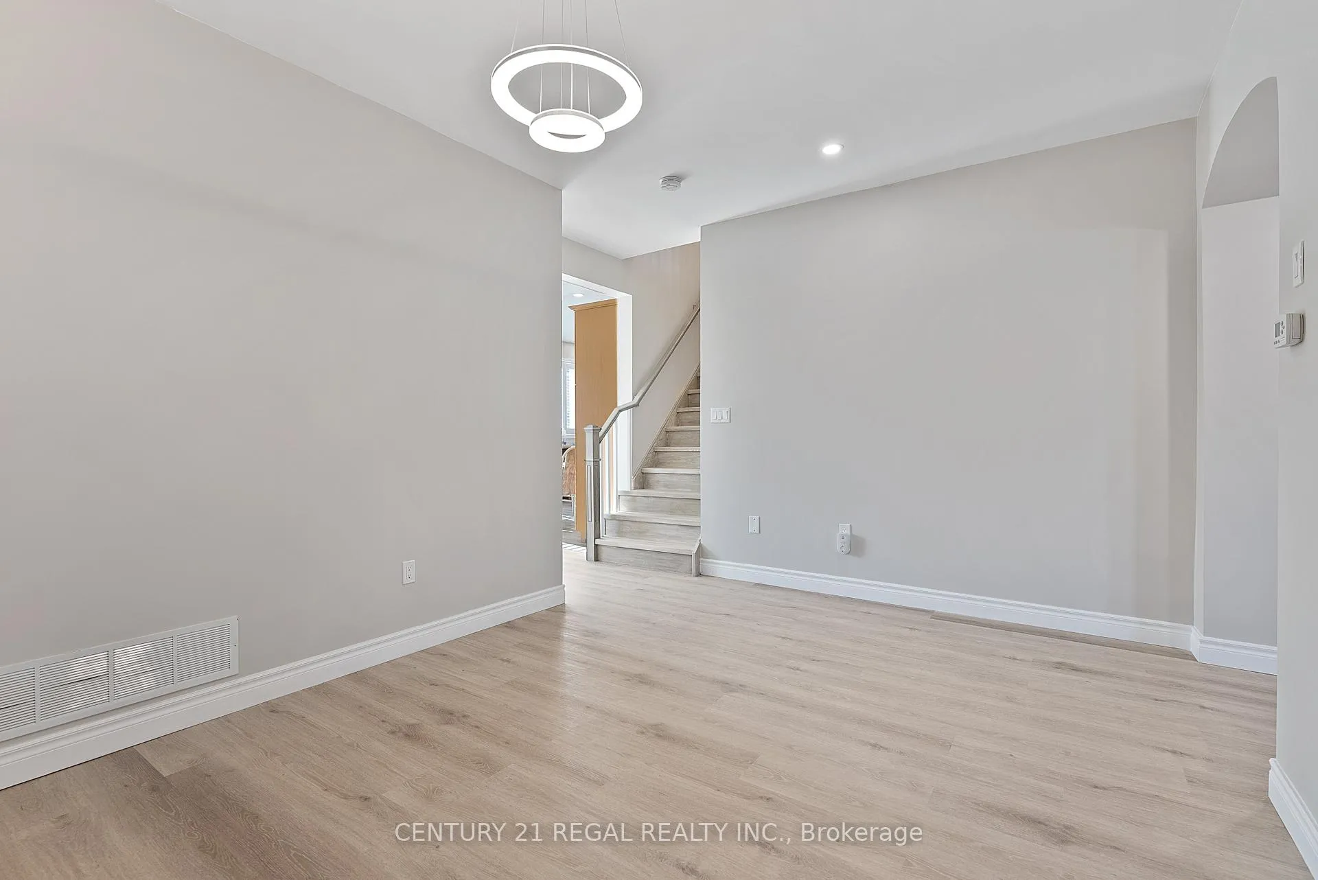 Photo 12 of Unit Main, 57 Meandering Trail, Scarborough, Rouge — HOMEH