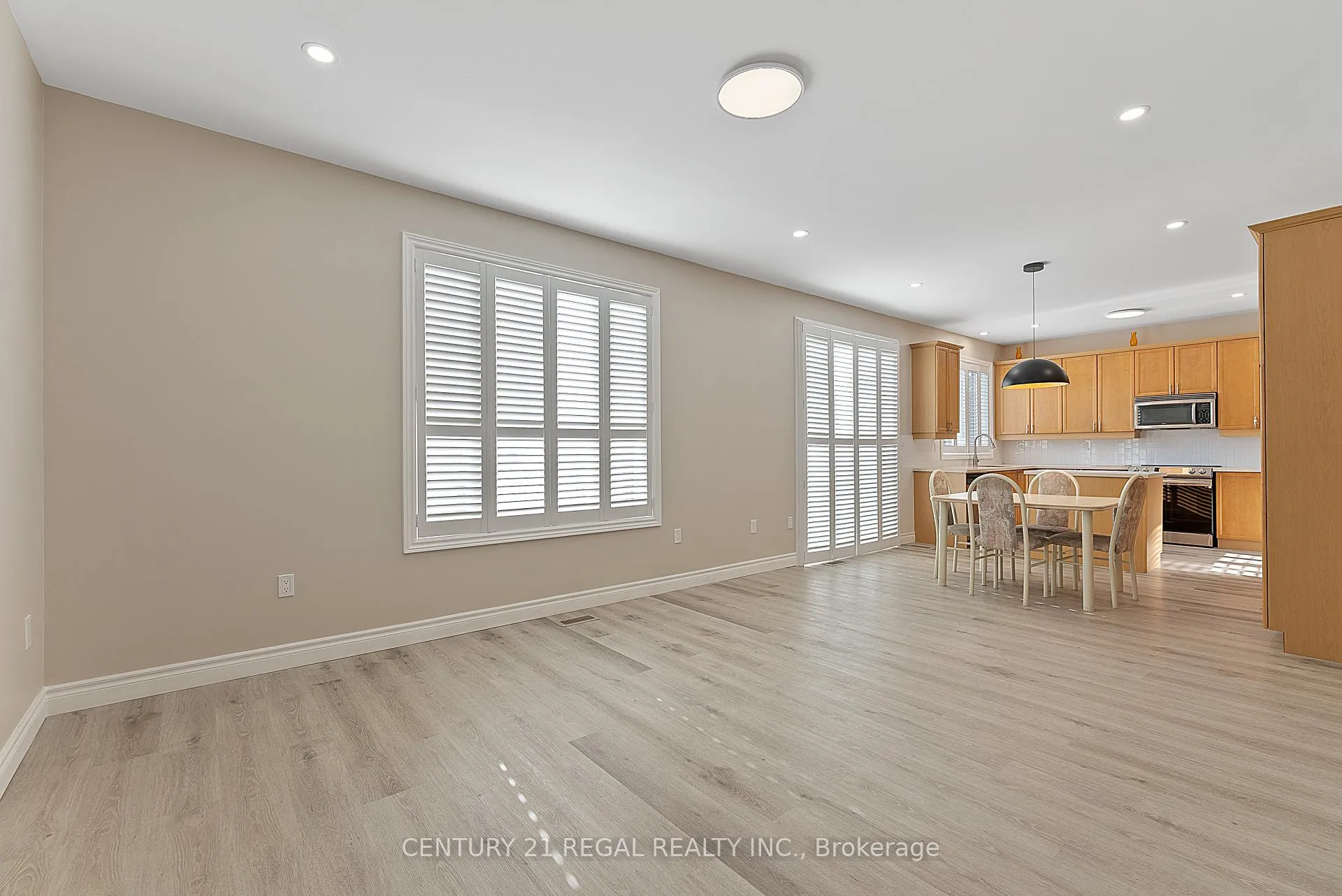 Photo 17 of Unit Main, 57 Meandering Trail, Scarborough, Rouge — HOMEH