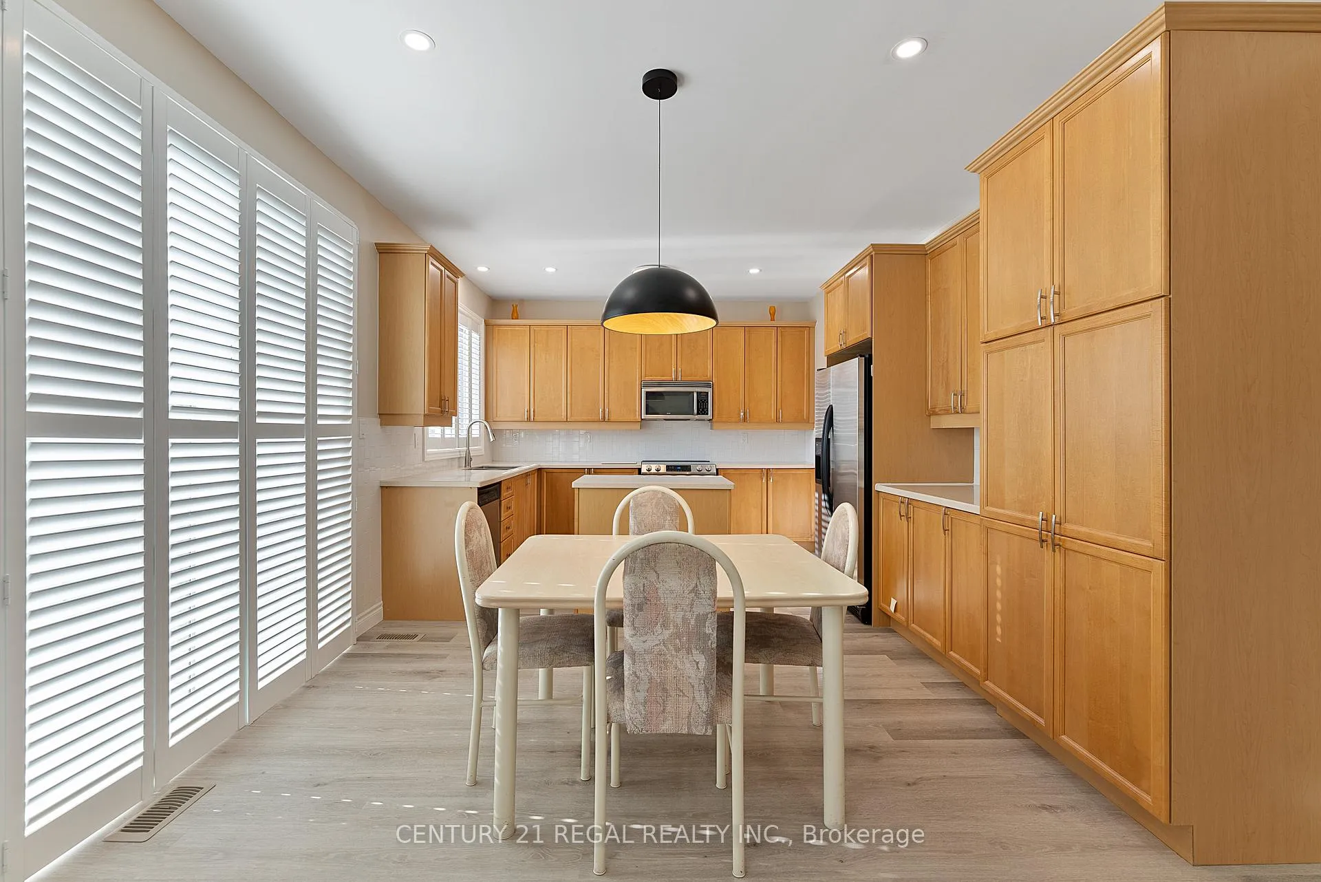 Photo 18 of Unit Main, 57 Meandering Trail, Scarborough, Rouge — HOMEH