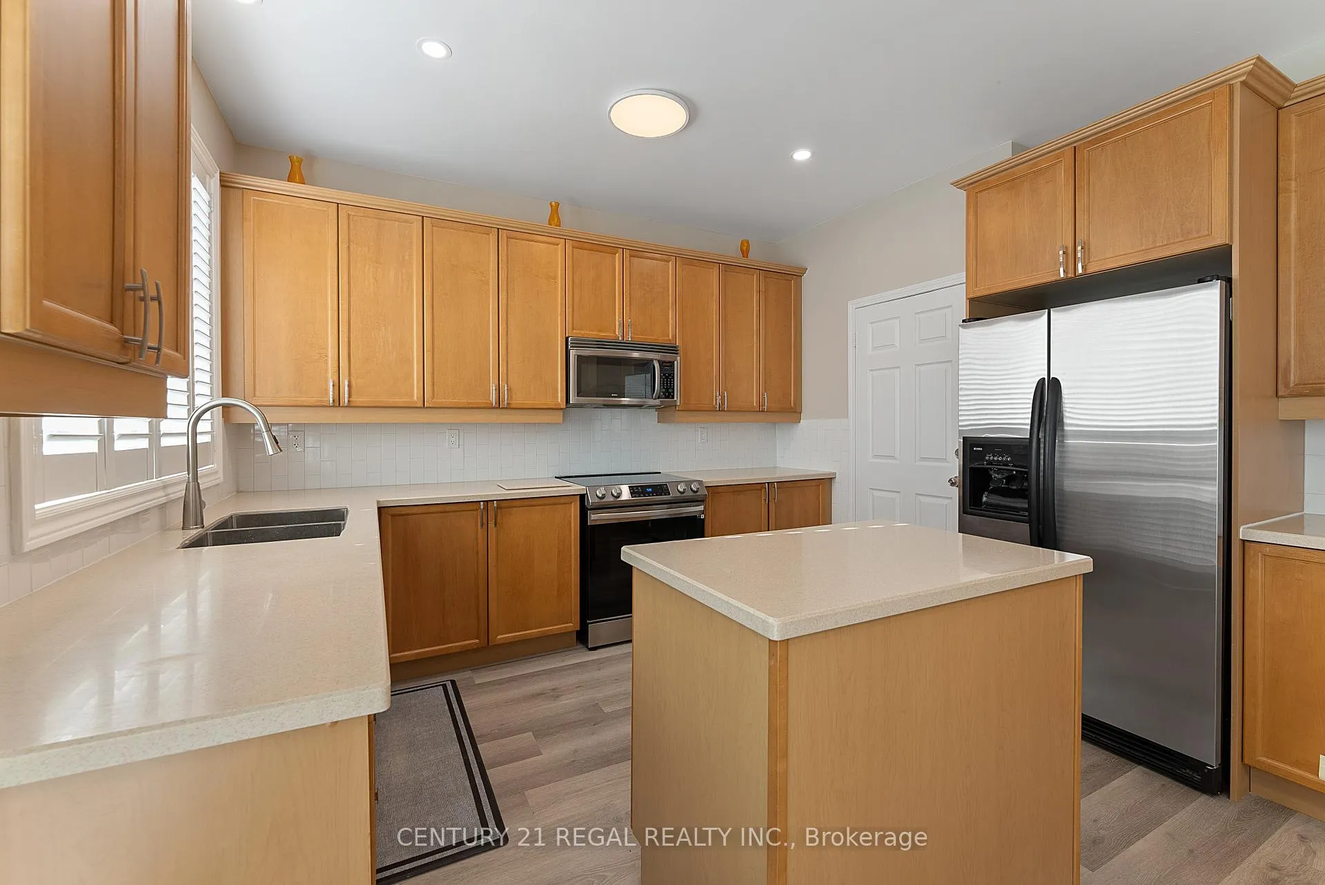 Photo 22 of Unit Main, 57 Meandering Trail, Scarborough, Rouge — HOMEH