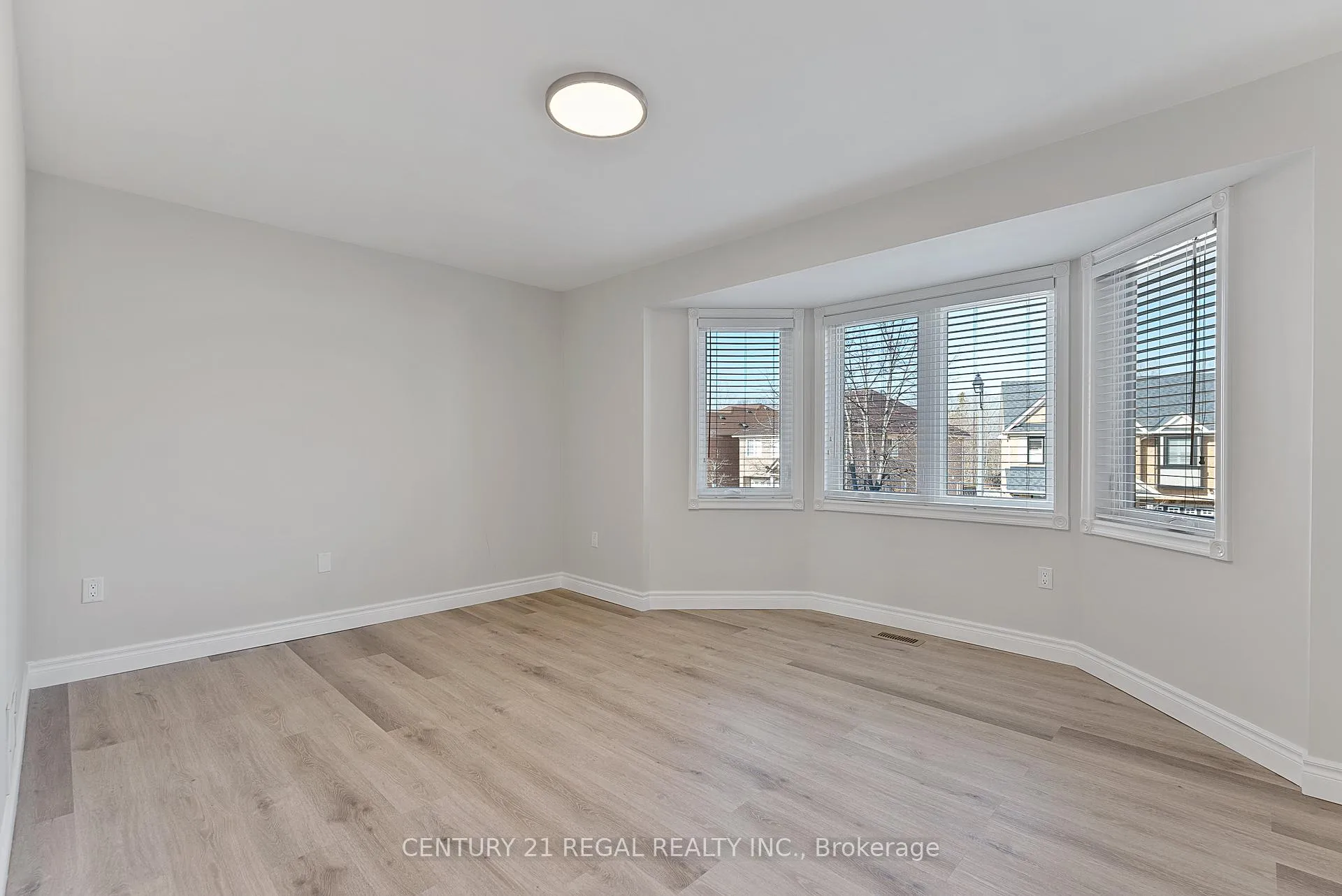 Photo 44 of Unit Main, 57 Meandering Trail, Scarborough, Rouge — HOMEH