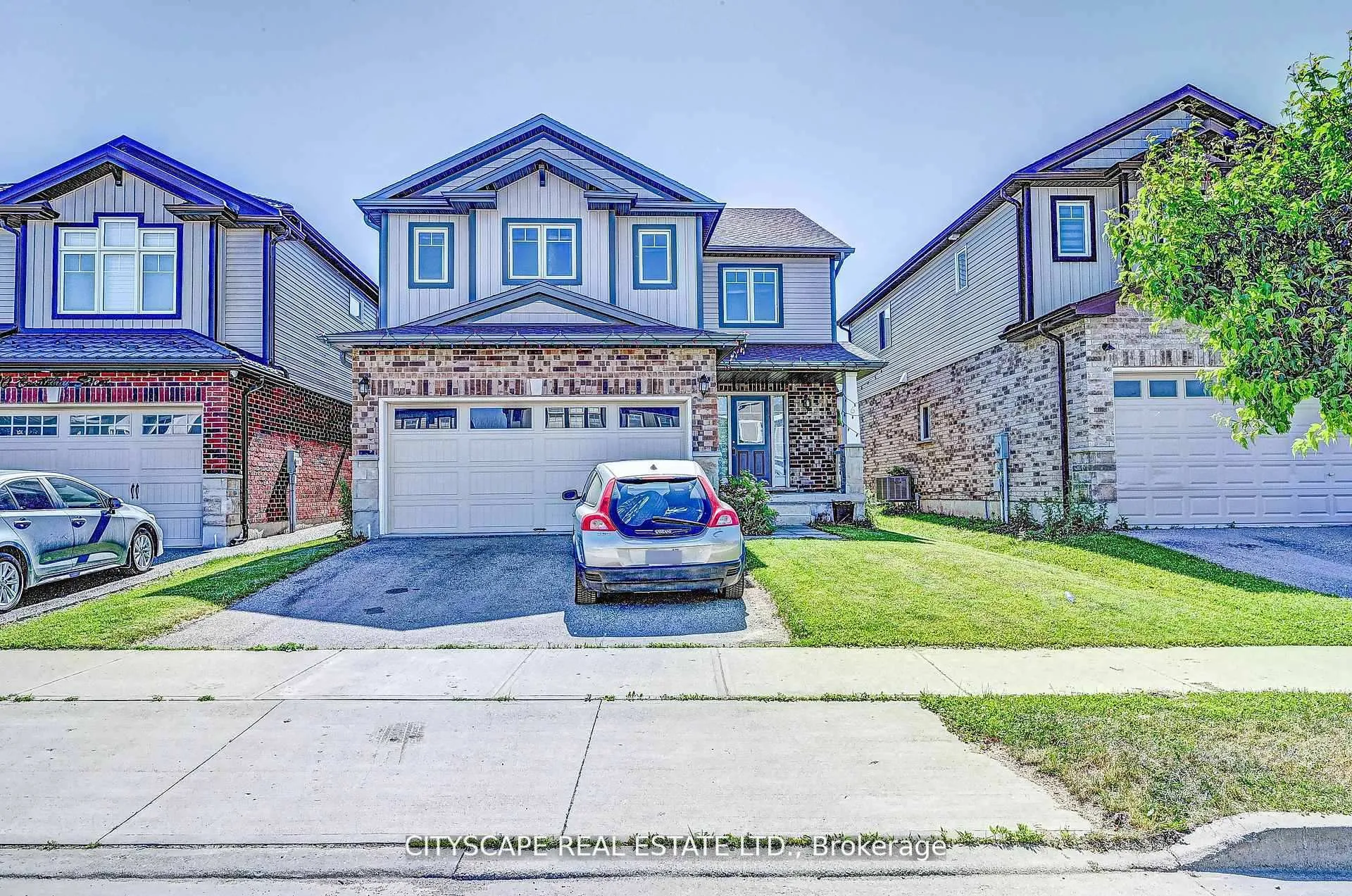 Photo 2 of 6 Castlebay Street, Kitchener, Huron Park — HOMEH