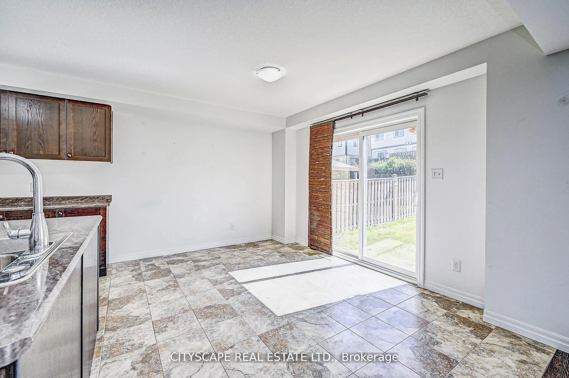 Photo 6 of 6 Castlebay Street, Kitchener, Huron Park — HOMEH