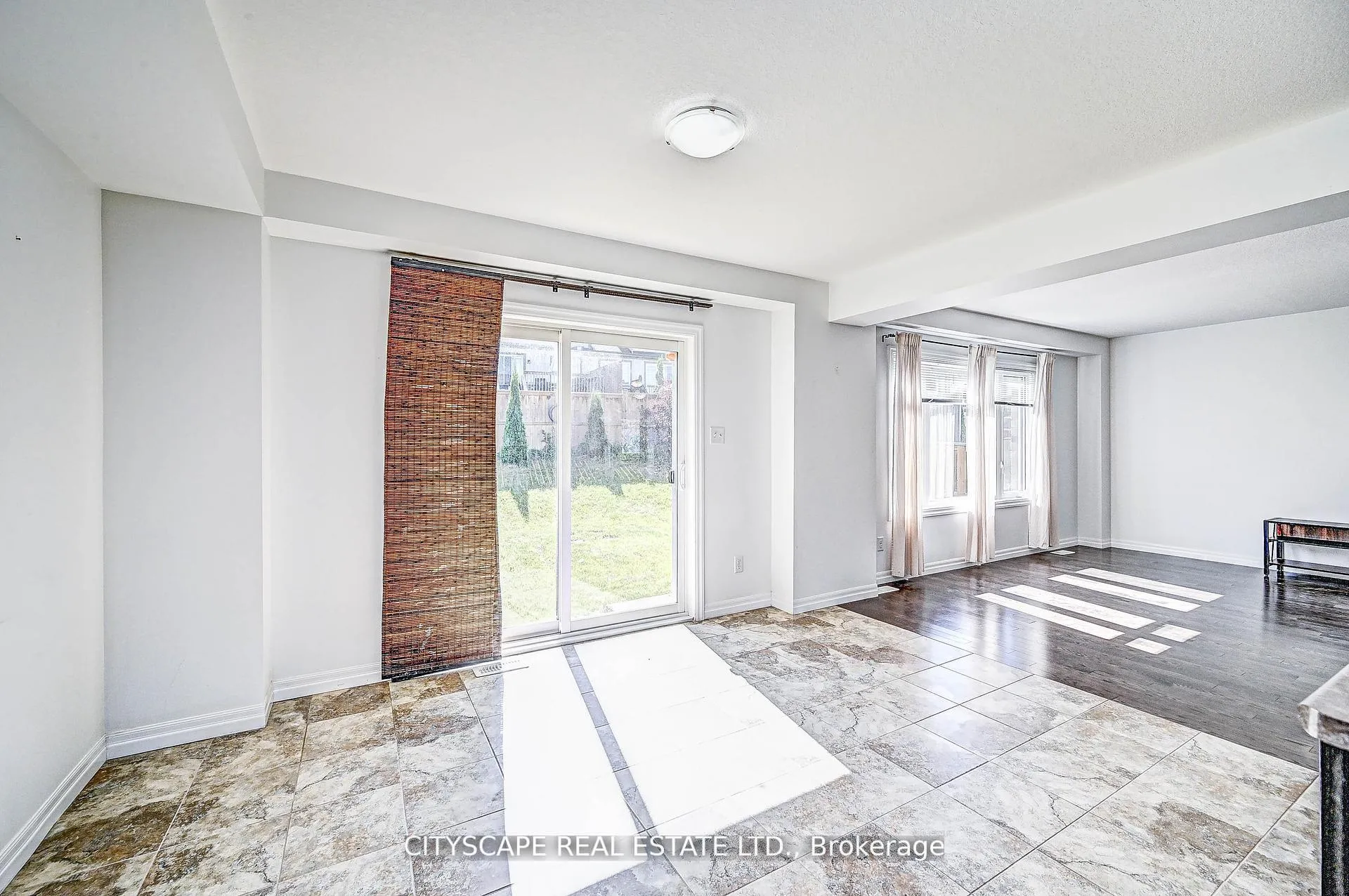 Photo 8 of 6 Castlebay Street, Kitchener, Huron Park — HOMEH