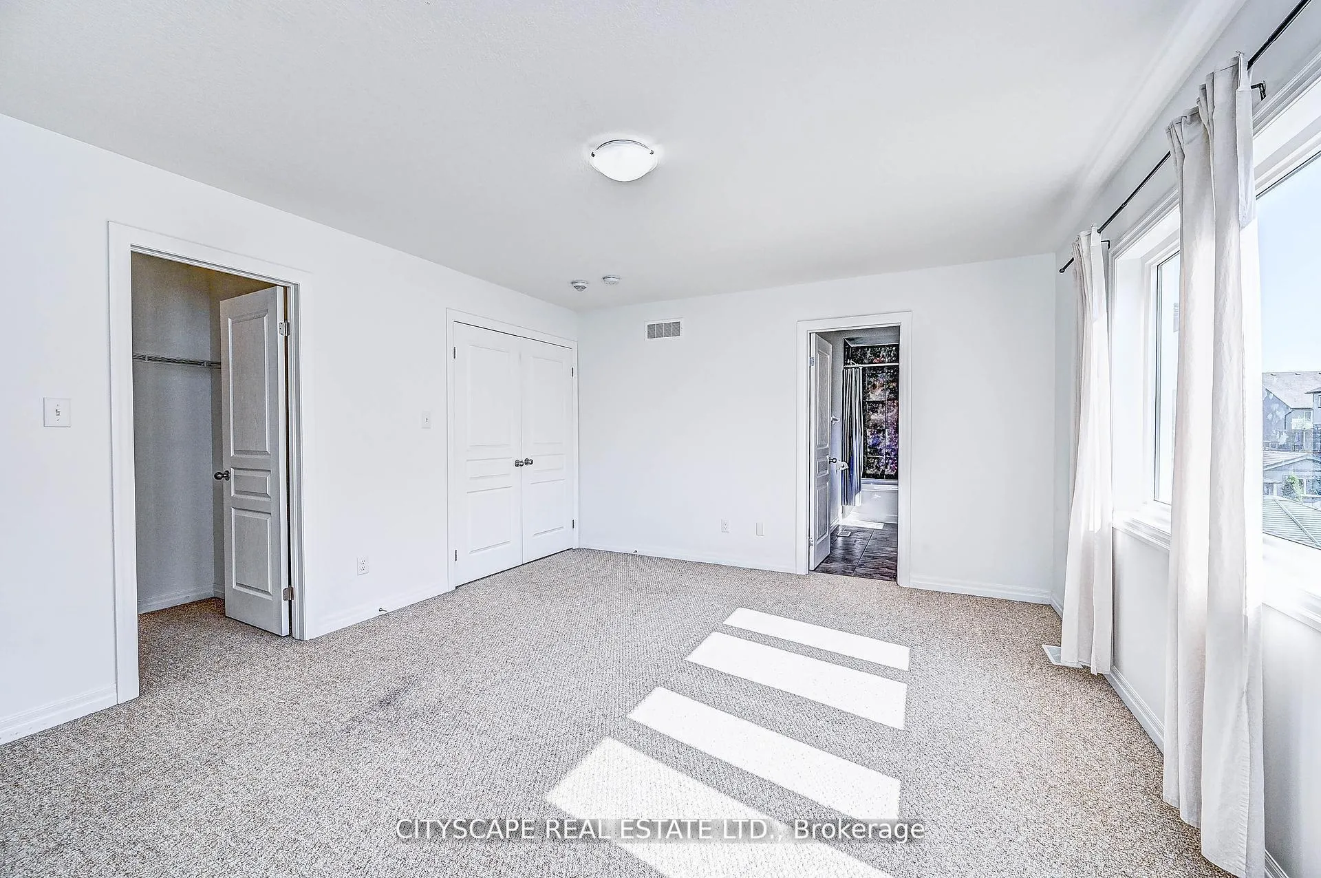 Photo 27 of 6 Castlebay Street, Kitchener, Huron Park — HOMEH