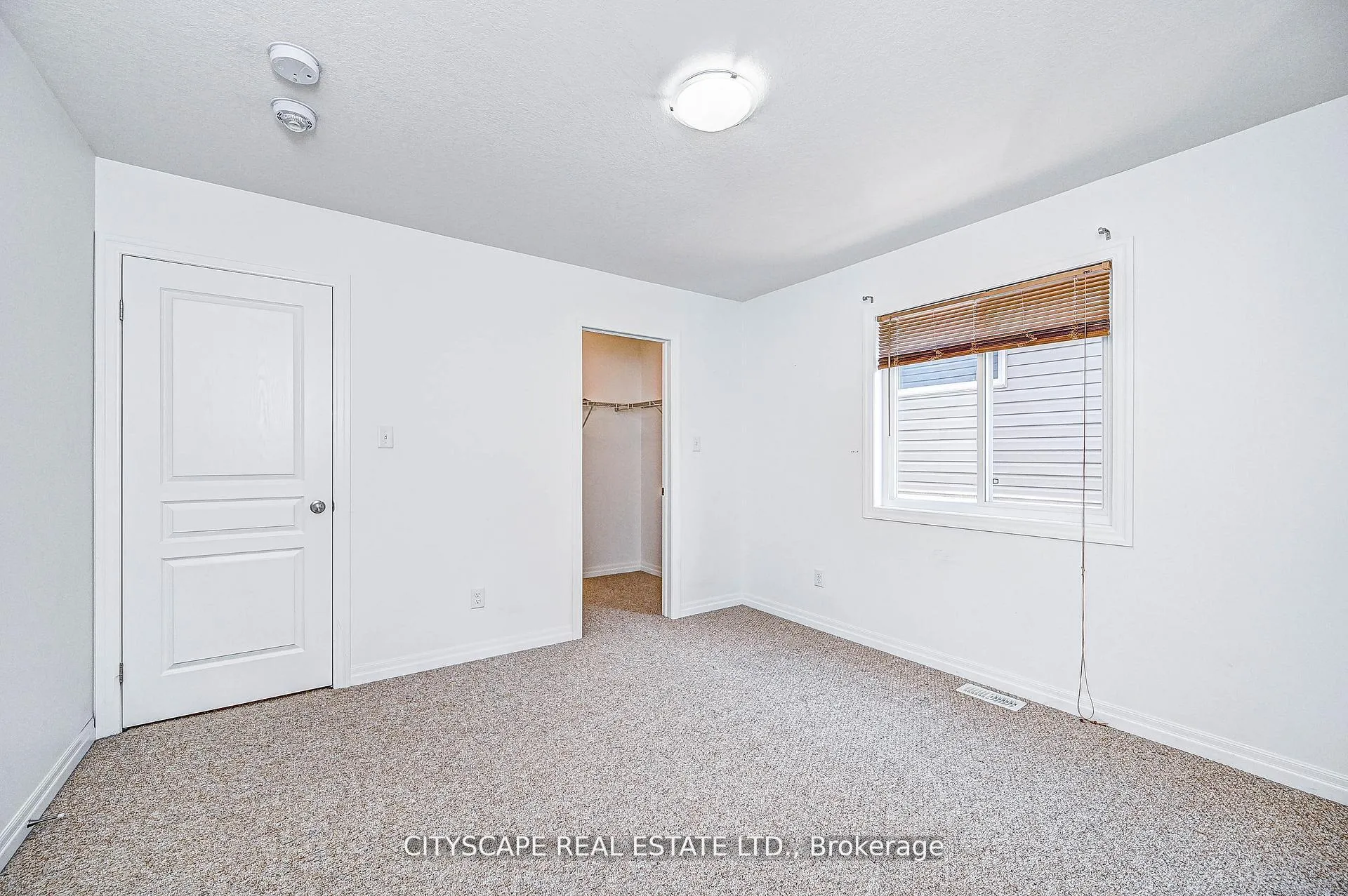 Photo 33 of 6 Castlebay Street, Kitchener, Huron Park — HOMEH