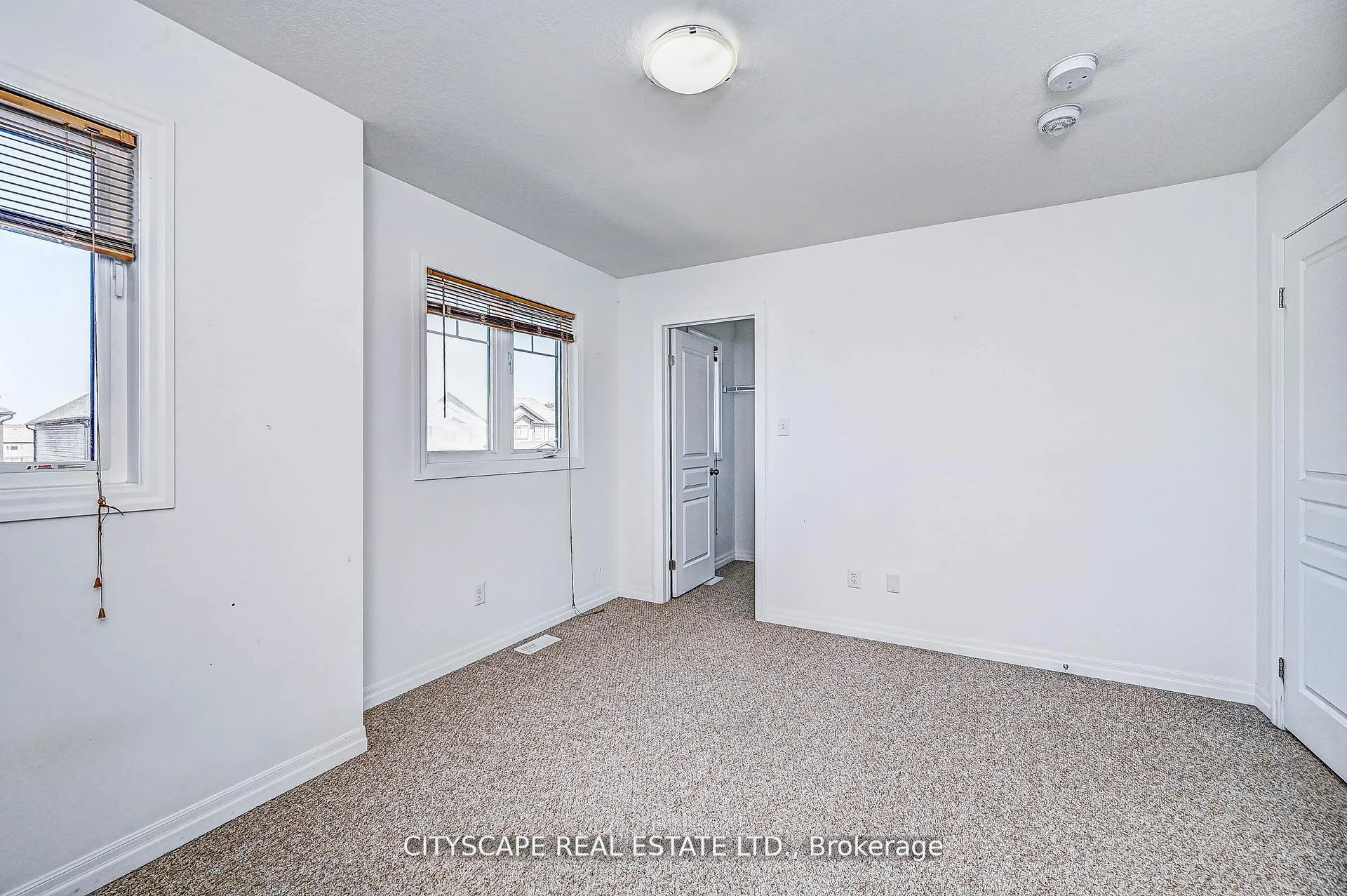 Photo 40 of 6 Castlebay Street, Kitchener, Huron Park — HOMEH