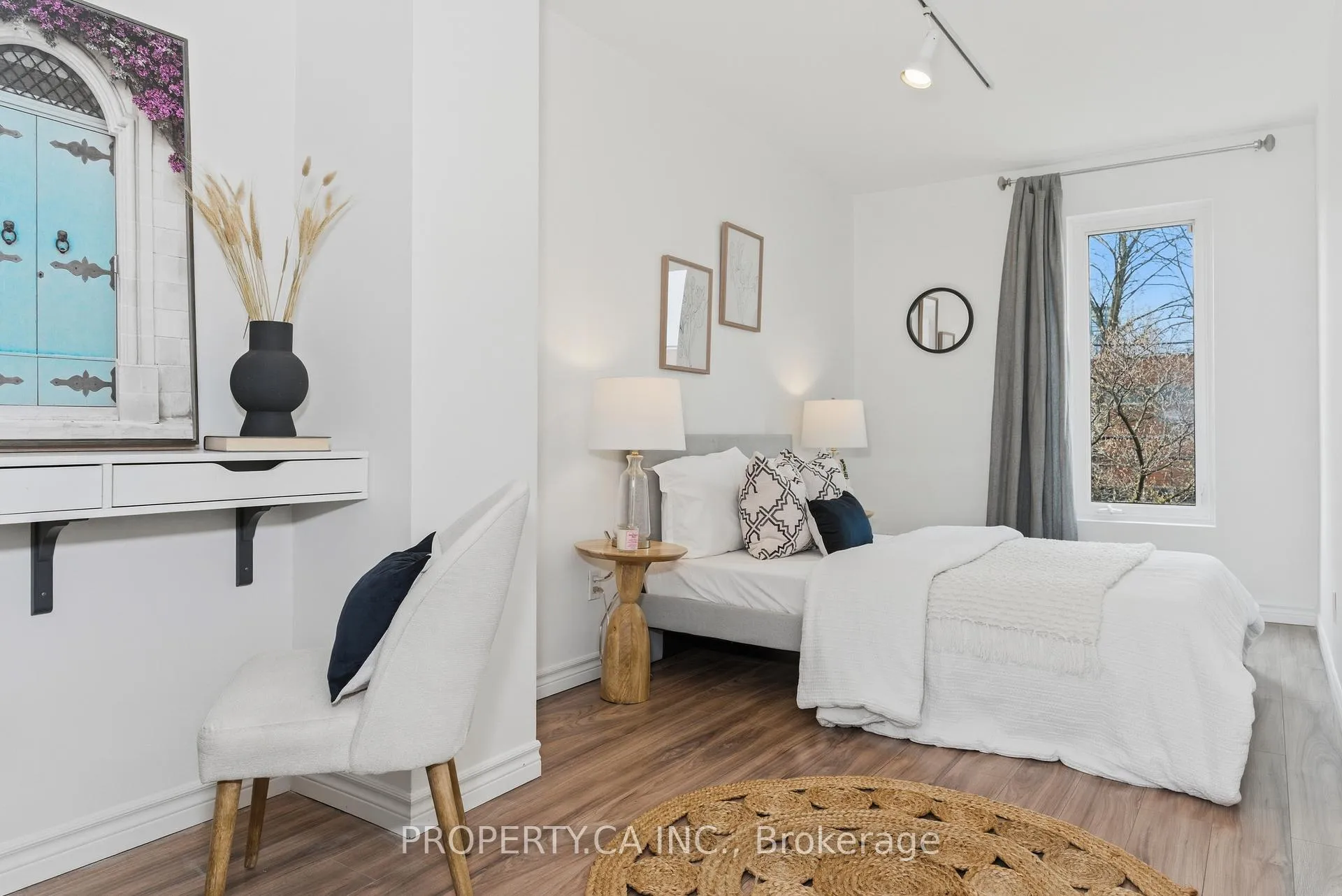 Photo 27 of 45 Swanwick Avenue, Toronto, The Beaches — HOMEH
