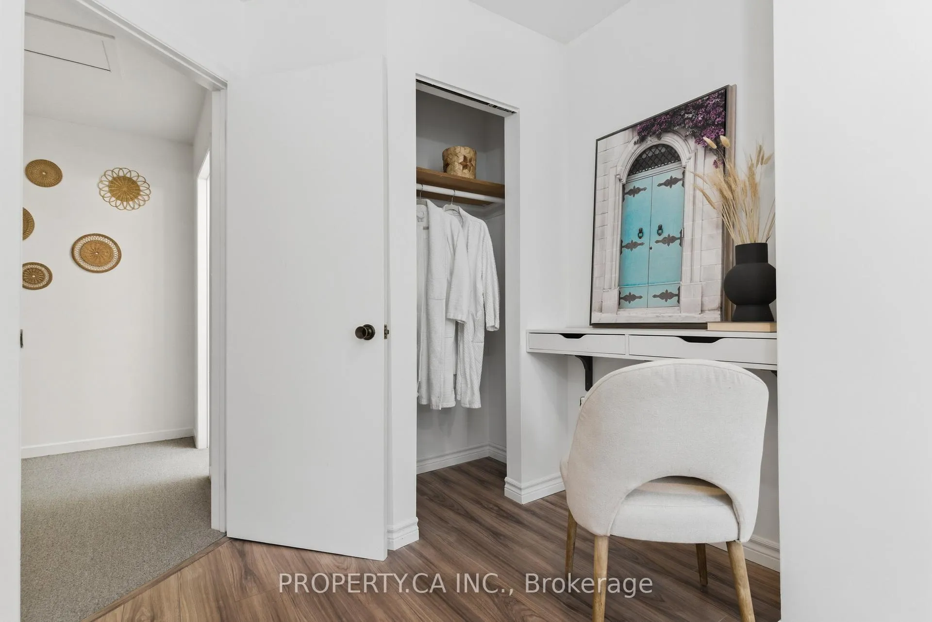 Photo 28 of 45 Swanwick Avenue, Toronto, The Beaches — HOMEH