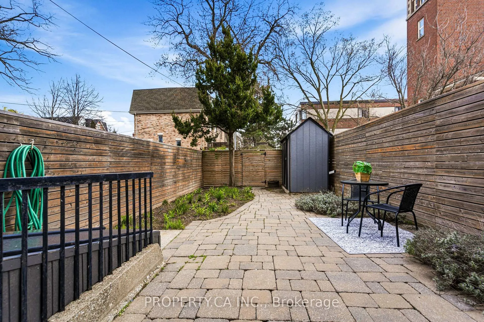 Photo 36 of 45 Swanwick Avenue, Toronto, The Beaches — HOMEH