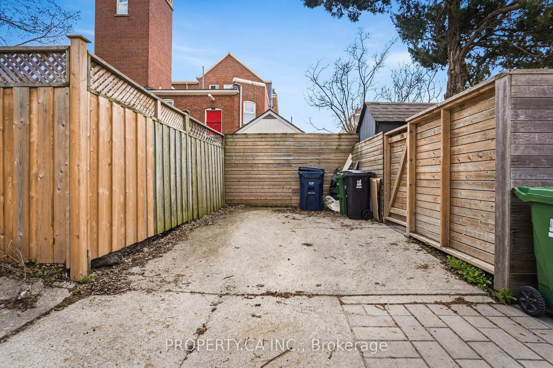 Photo 39 of 45 Swanwick Avenue, Toronto, The Beaches — HOMEH