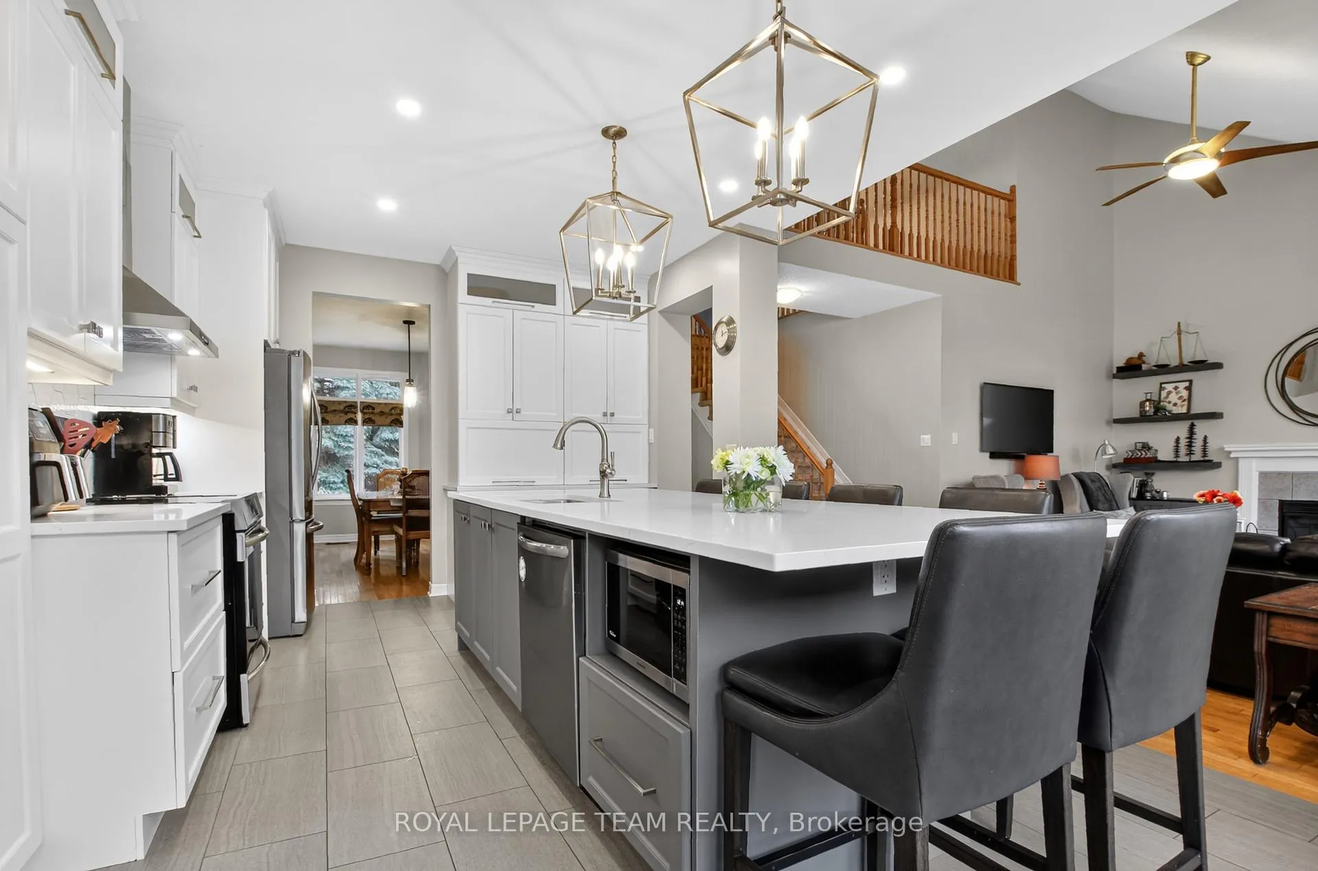 Photo 9 of 18 Rivergreen Crescent, Ottawa, Kanata - Bridlewood — HOMEH