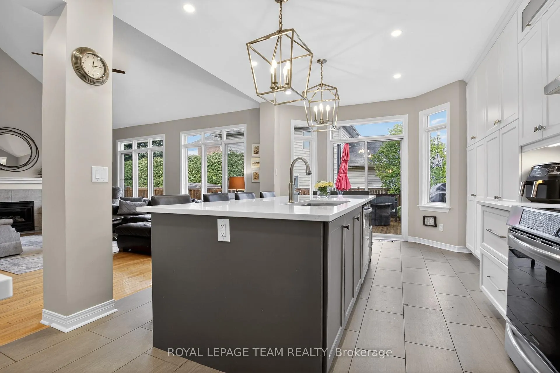 Photo 10 of 18 Rivergreen Crescent, Ottawa, Kanata - Bridlewood — HOMEH