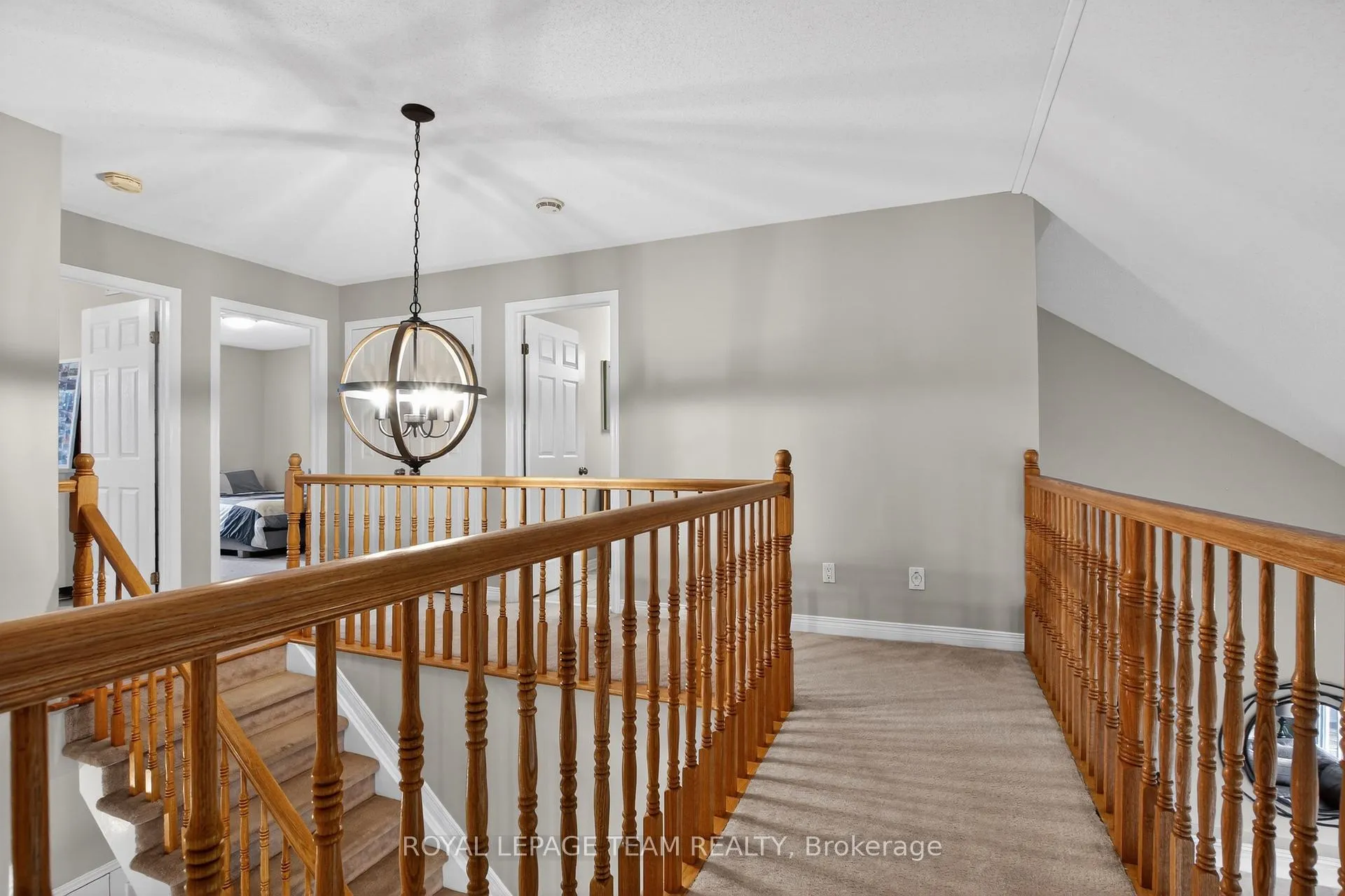 Photo 14 of 18 Rivergreen Crescent, Ottawa, Kanata - Bridlewood — HOMEH
