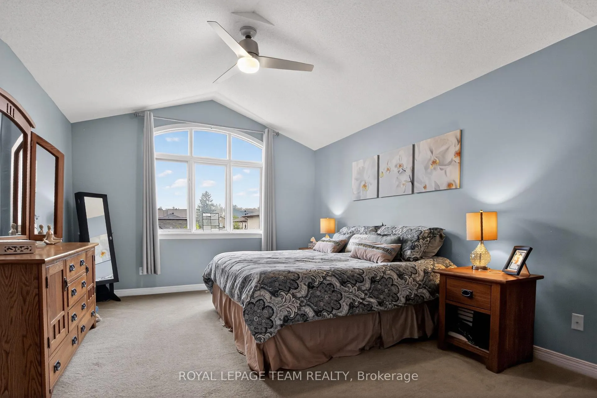 Photo 15 of 18 Rivergreen Crescent, Ottawa, Kanata - Bridlewood — HOMEH