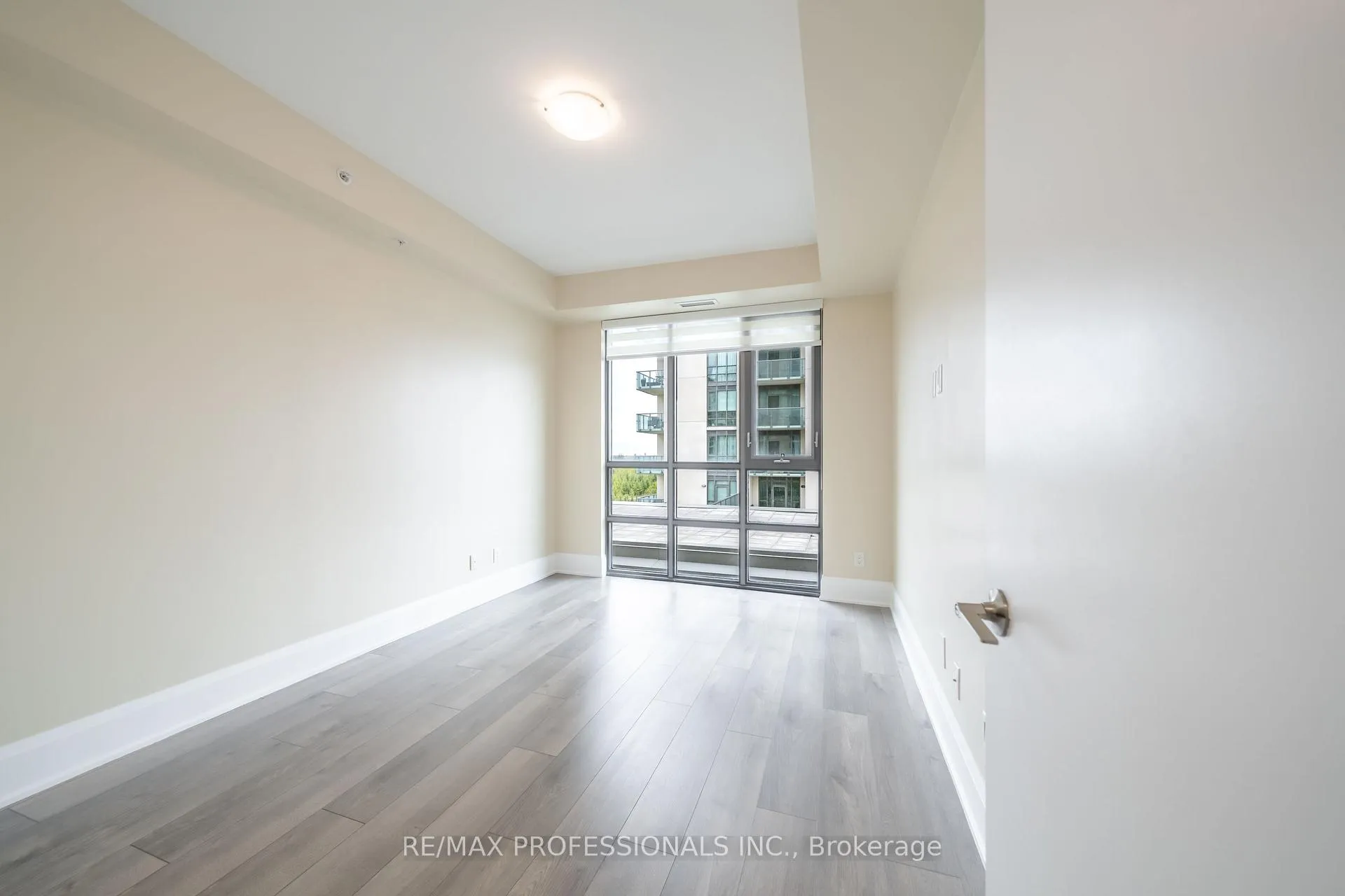 Photo 12 of Unit 307, 45 Yorkland Boulevard, Brampton, Goreway Drive Corridor — HOMEH