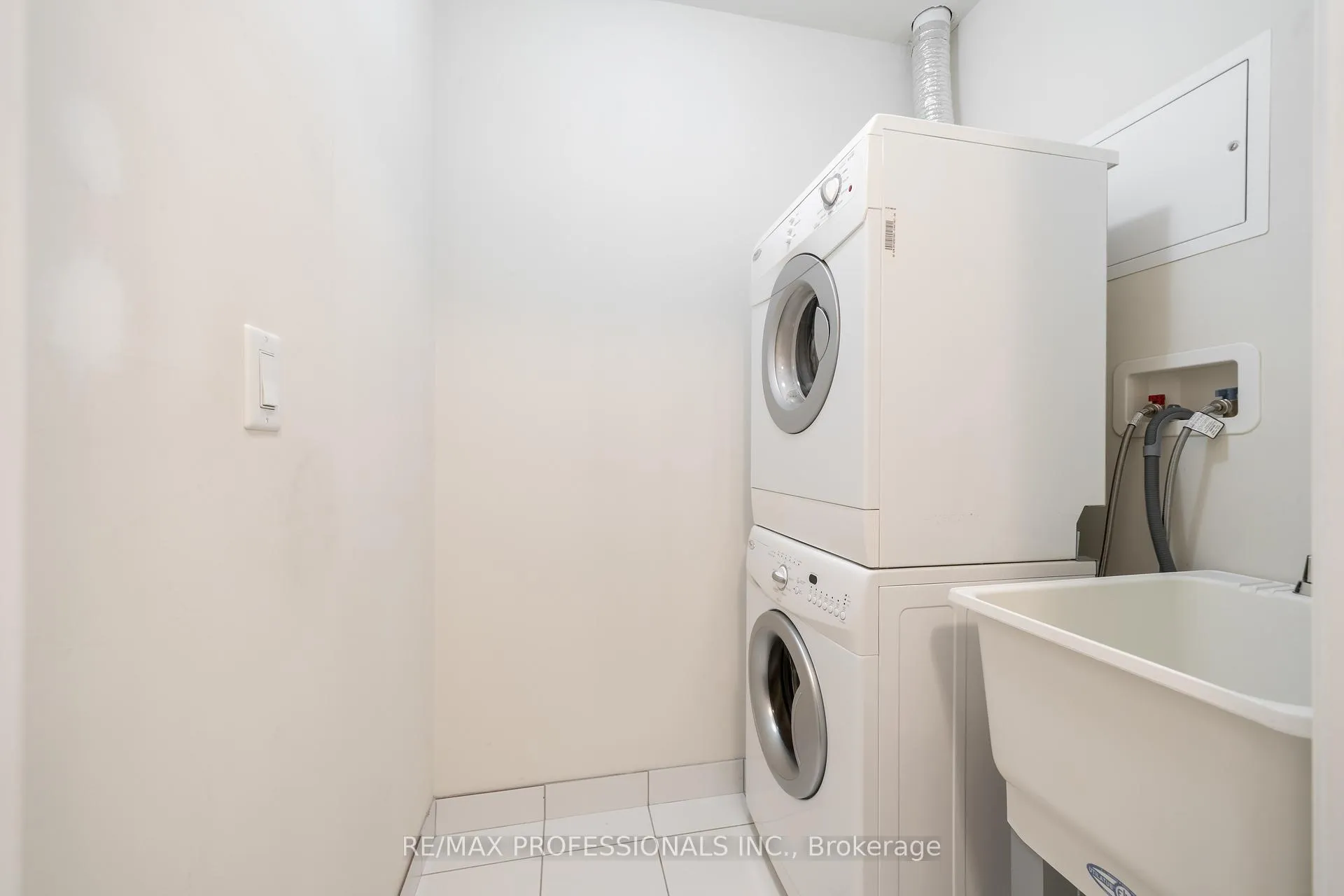 Photo 19 of Unit 307, 45 Yorkland Boulevard, Brampton, Goreway Drive Corridor — HOMEH