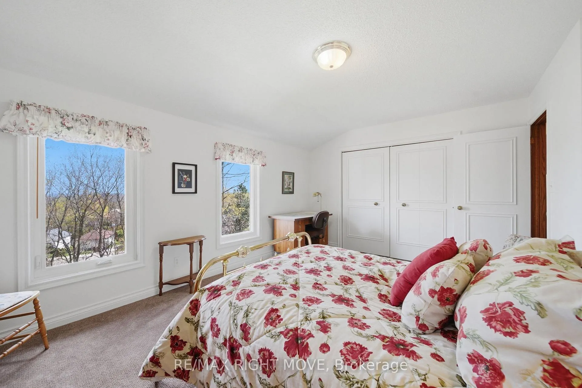 Photo 26 of 177 Brant Street W, Orillia — HOMEH
