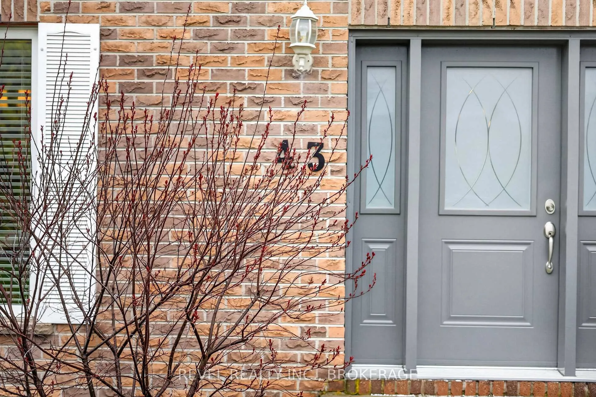 Photo 3 of 43 Lakeland Point Drive, Kingston, City Southwest — HOMEH
