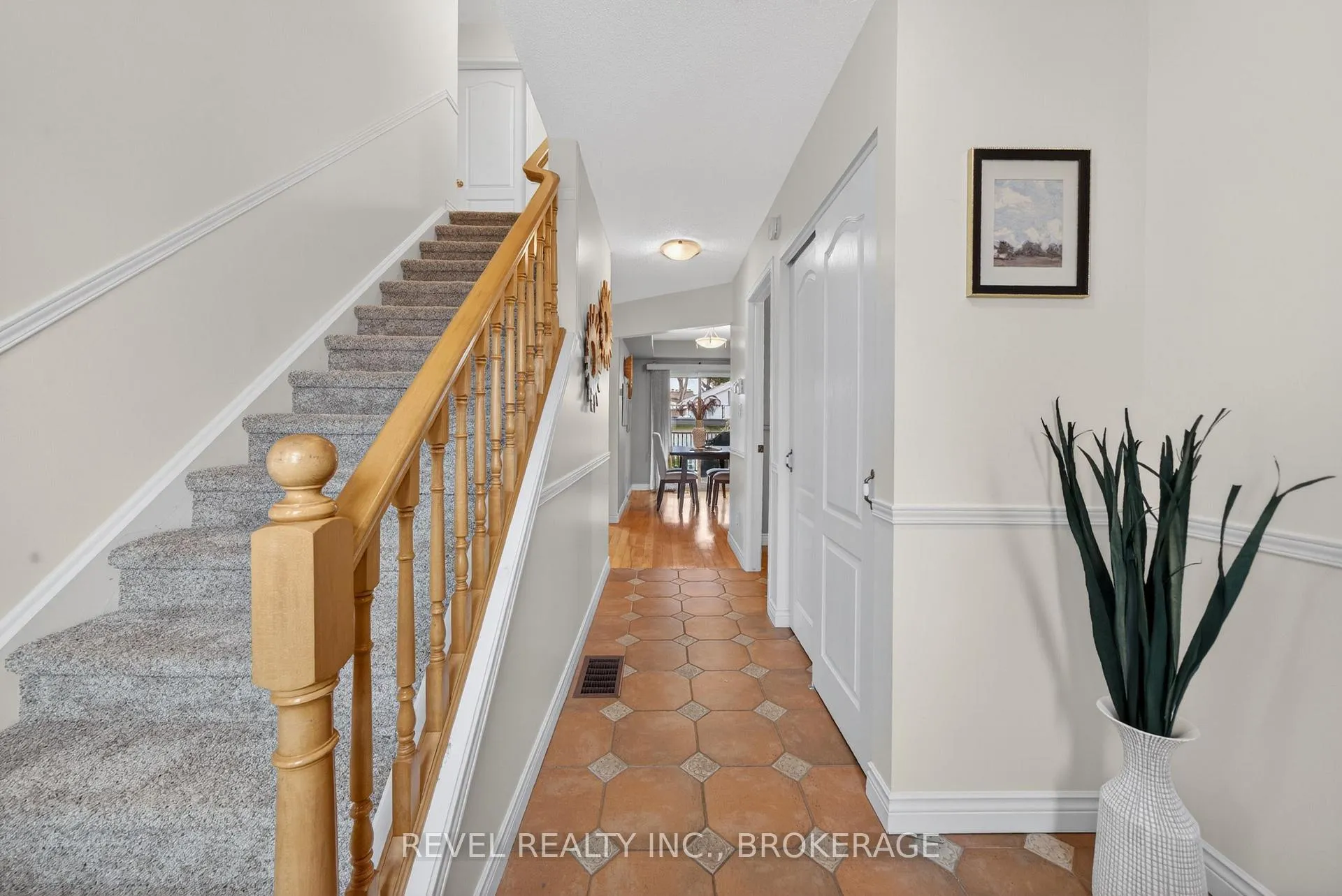 Photo 7 of 43 Lakeland Point Drive, Kingston, City Southwest — HOMEH