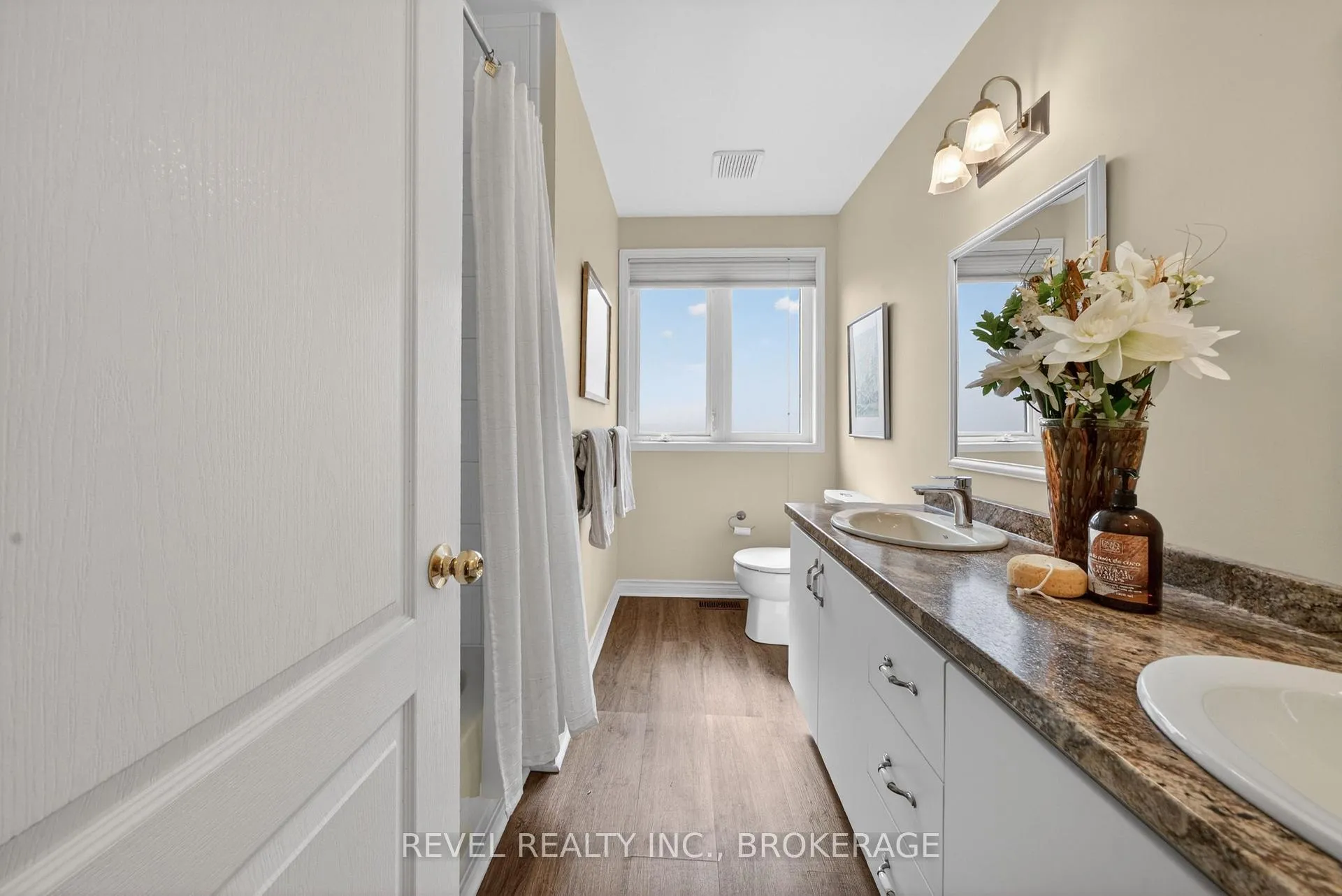 Photo 26 of 43 Lakeland Point Drive, Kingston, City Southwest — HOMEH