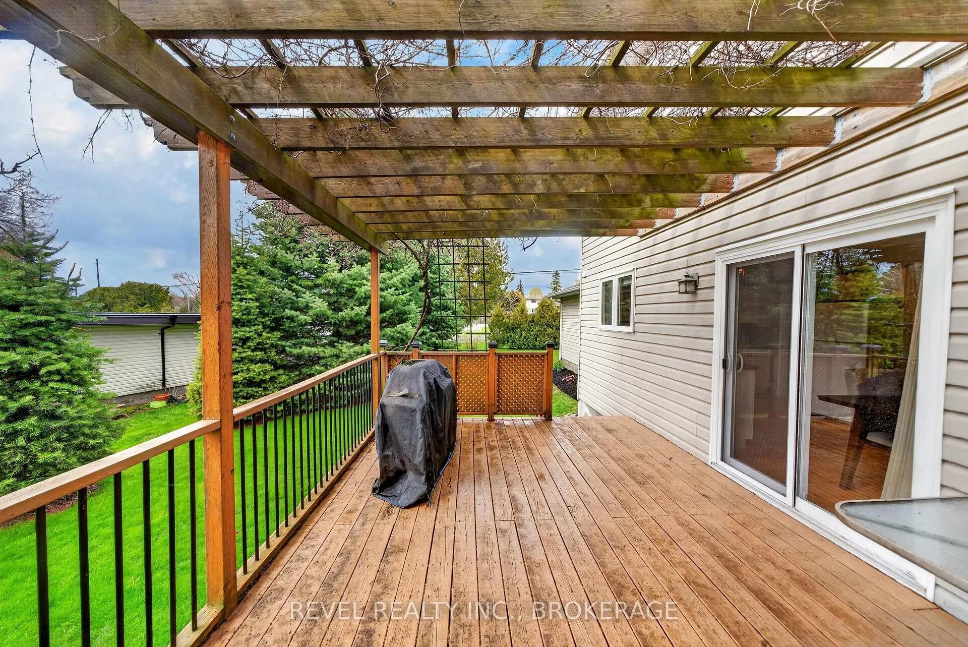 Photo 41 of 43 Lakeland Point Drive, Kingston, City Southwest — HOMEH