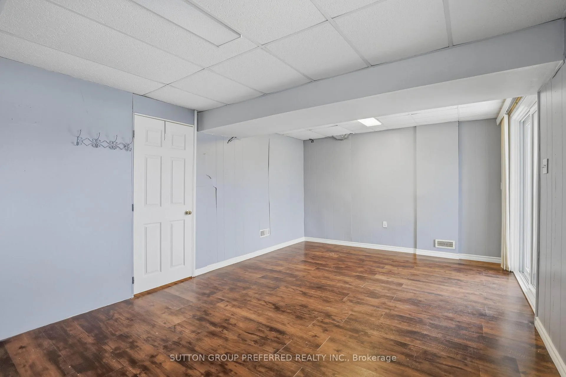 Photo 27 of 187 Hollyridge Crescent, Kitchener — HOMEH