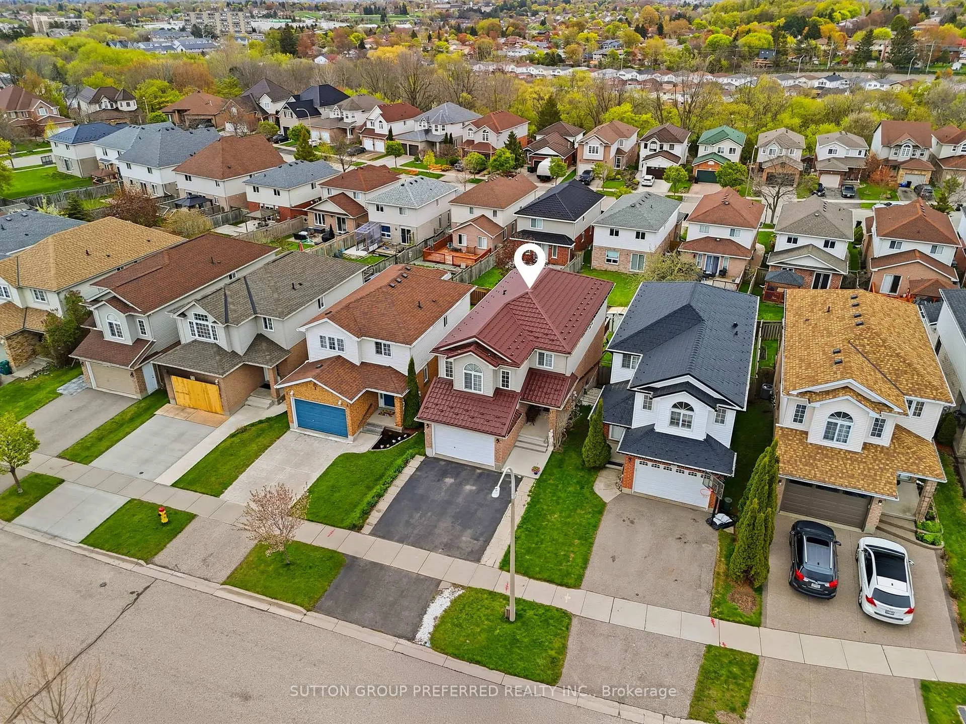 Photo 37 of 187 Hollyridge Crescent, Kitchener — HOMEH