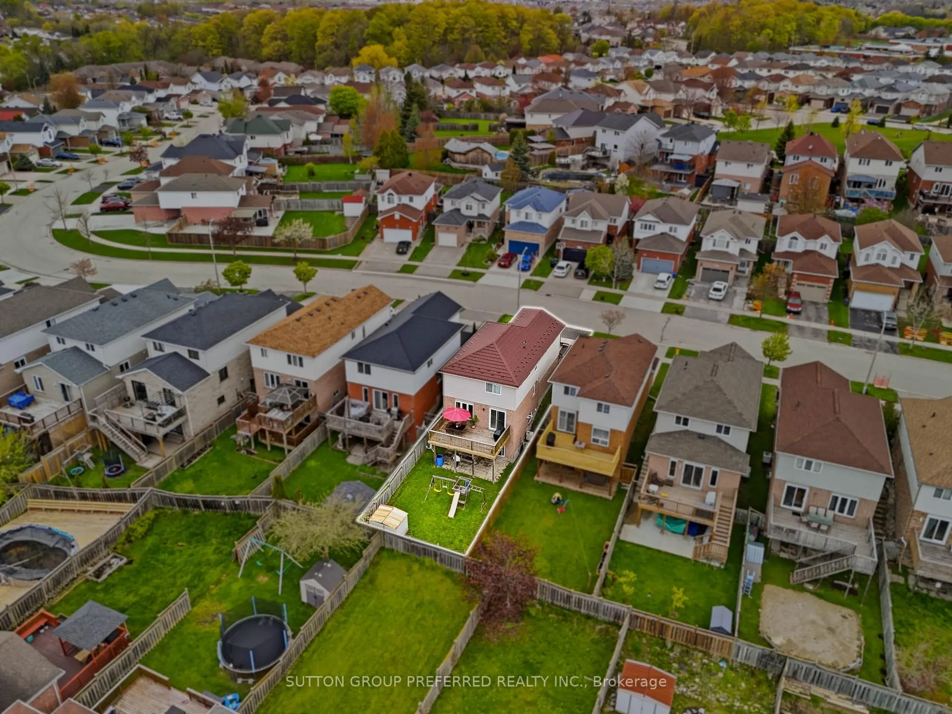 Photo 39 of 187 Hollyridge Crescent, Kitchener — HOMEH