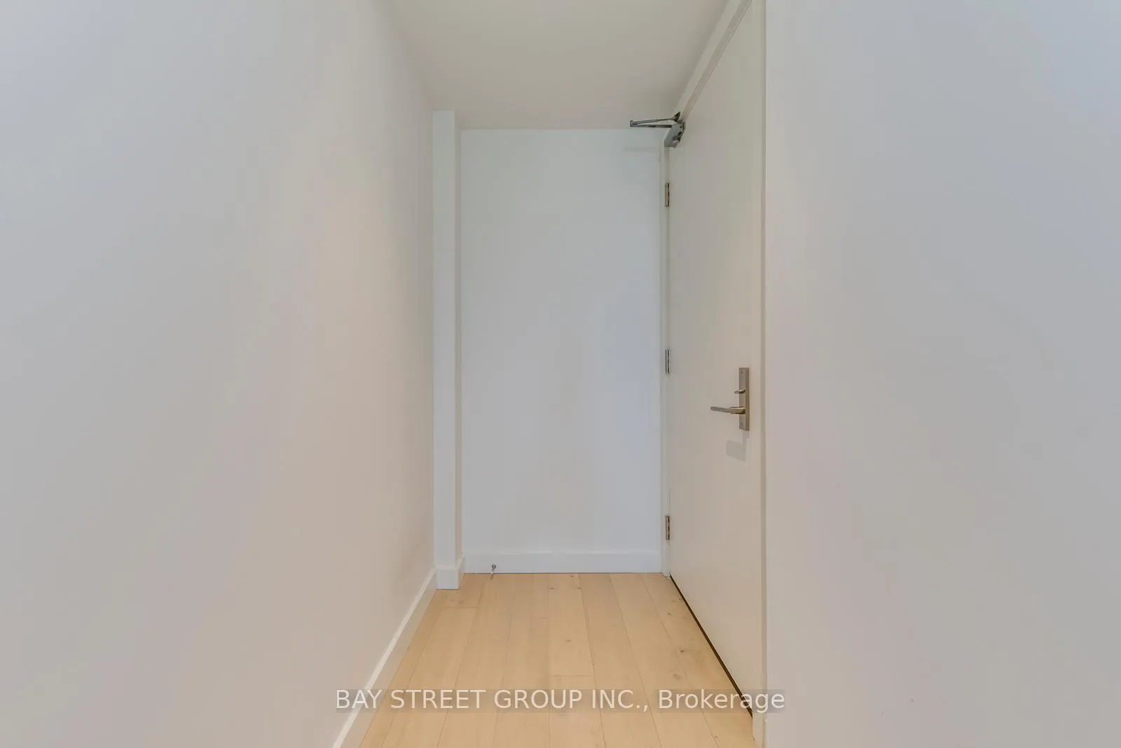 Photo 4 of Unit 1907, 81 Wellesley Street E, Toronto, Church-Yonge Corridor — HOMEH
