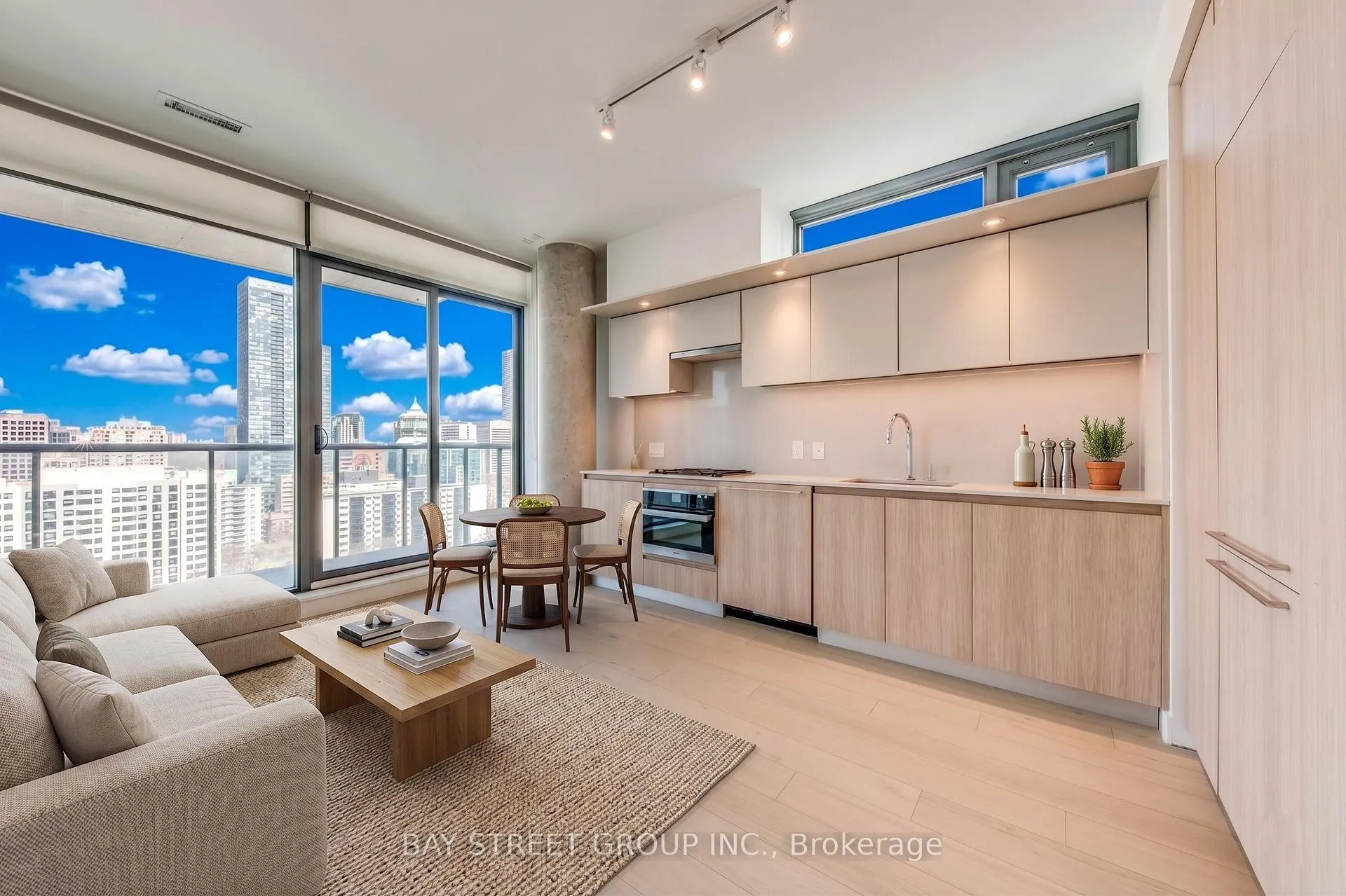 Photo 9 of Unit 1907, 81 Wellesley Street E, Toronto, Church-Yonge Corridor — HOMEH